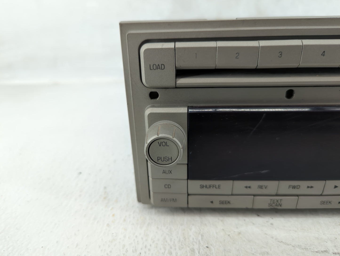 2009 Lincoln Navigator Am Fm Cd Player Radio Receiver - Oemusedautoparts1.com