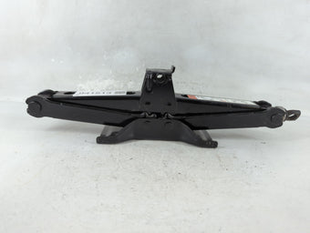 compare product 2009 Lincoln Navigator Spare Scissor Car Jack 941513