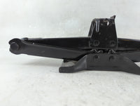 2009 Lincoln Navigator Spare Scissor Car Jack 941513 - Oemusedautoparts1.com
