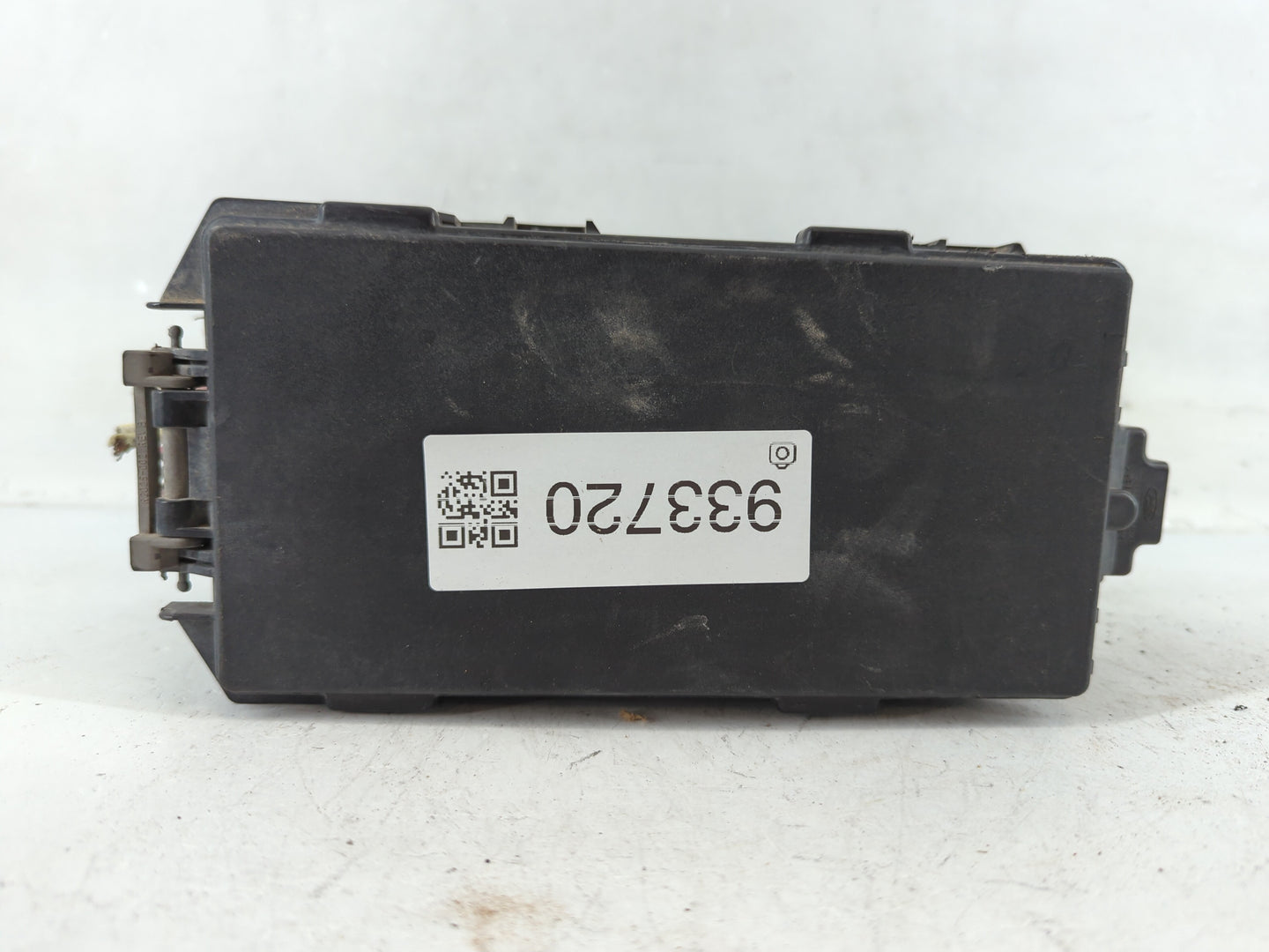 2004-2011 Lincoln Town Car Fusebox Fuse Box Panel Relay Module P/N:2C7T-14N003-AA Fits OEM Used Auto Parts - Oemusedautopart