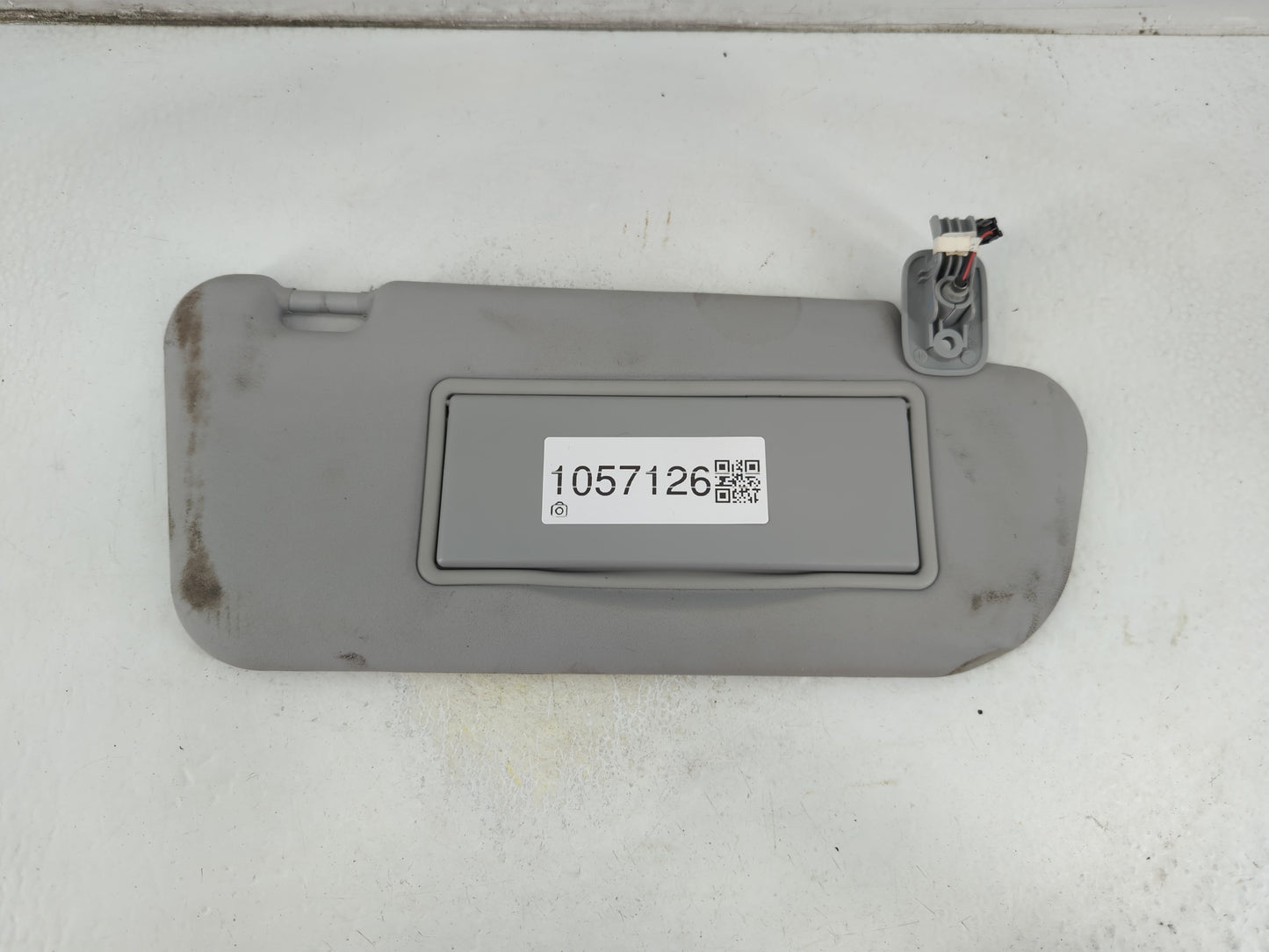 2007-2009 Mazda 3 Sun Visor Shade Replacement Passenger Right Mirror Fits Fits 2007 2008 2009 OEM Used Auto Parts - Oemuseda