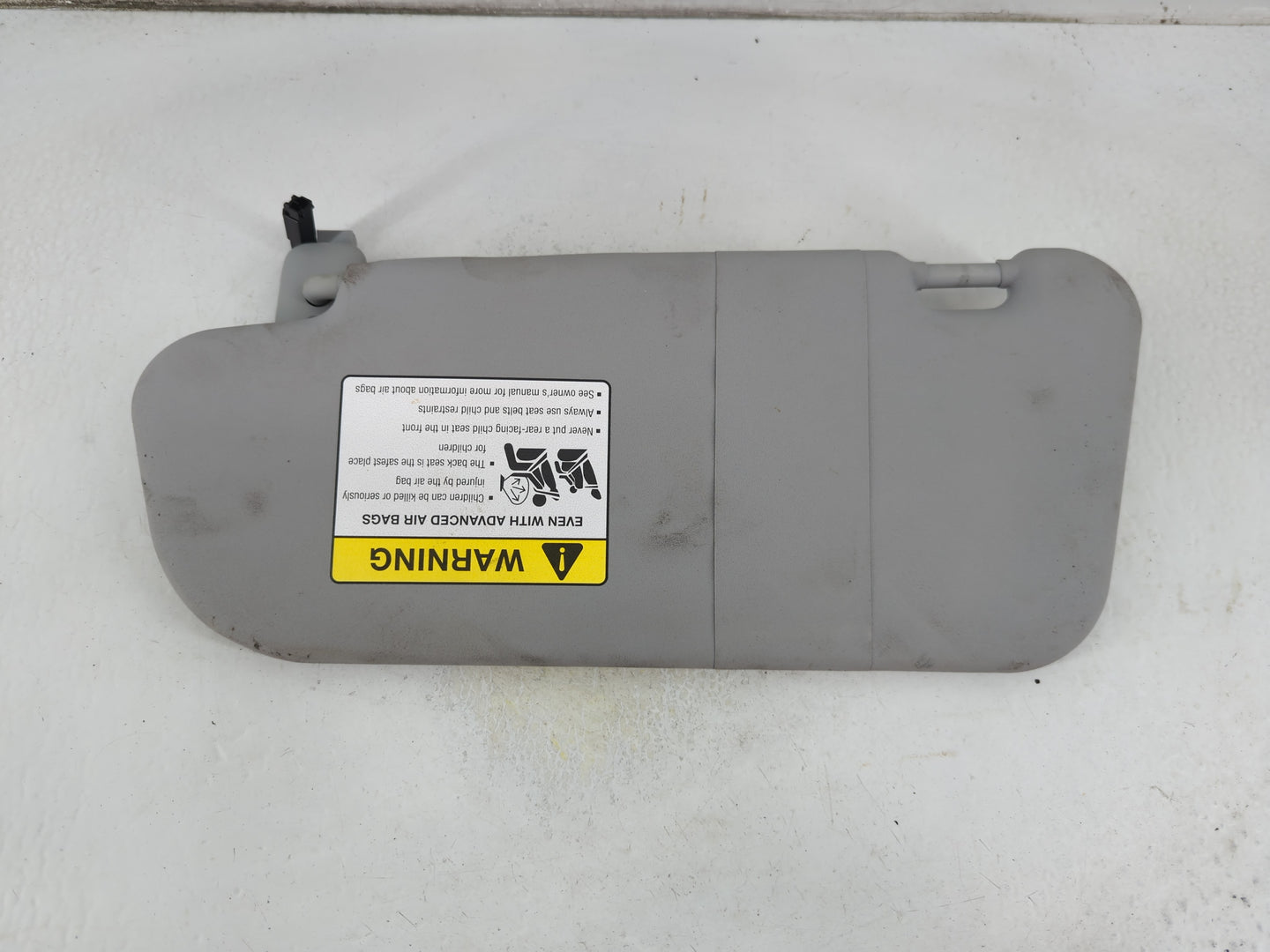2007-2009 Mazda 3 Sun Visor Shade Replacement Passenger Right Mirror Fits Fits 2007 2008 2009 OEM Used Auto Parts - Oemuseda