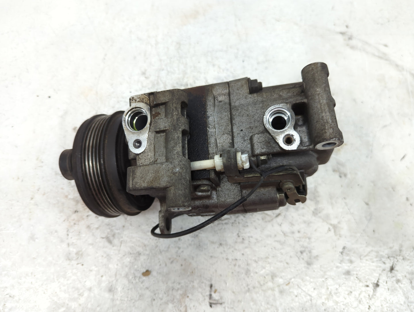 2009 Mazda 3 Air Conditioning A/c Ac Compressor Oem - Oemusedautoparts1.com
