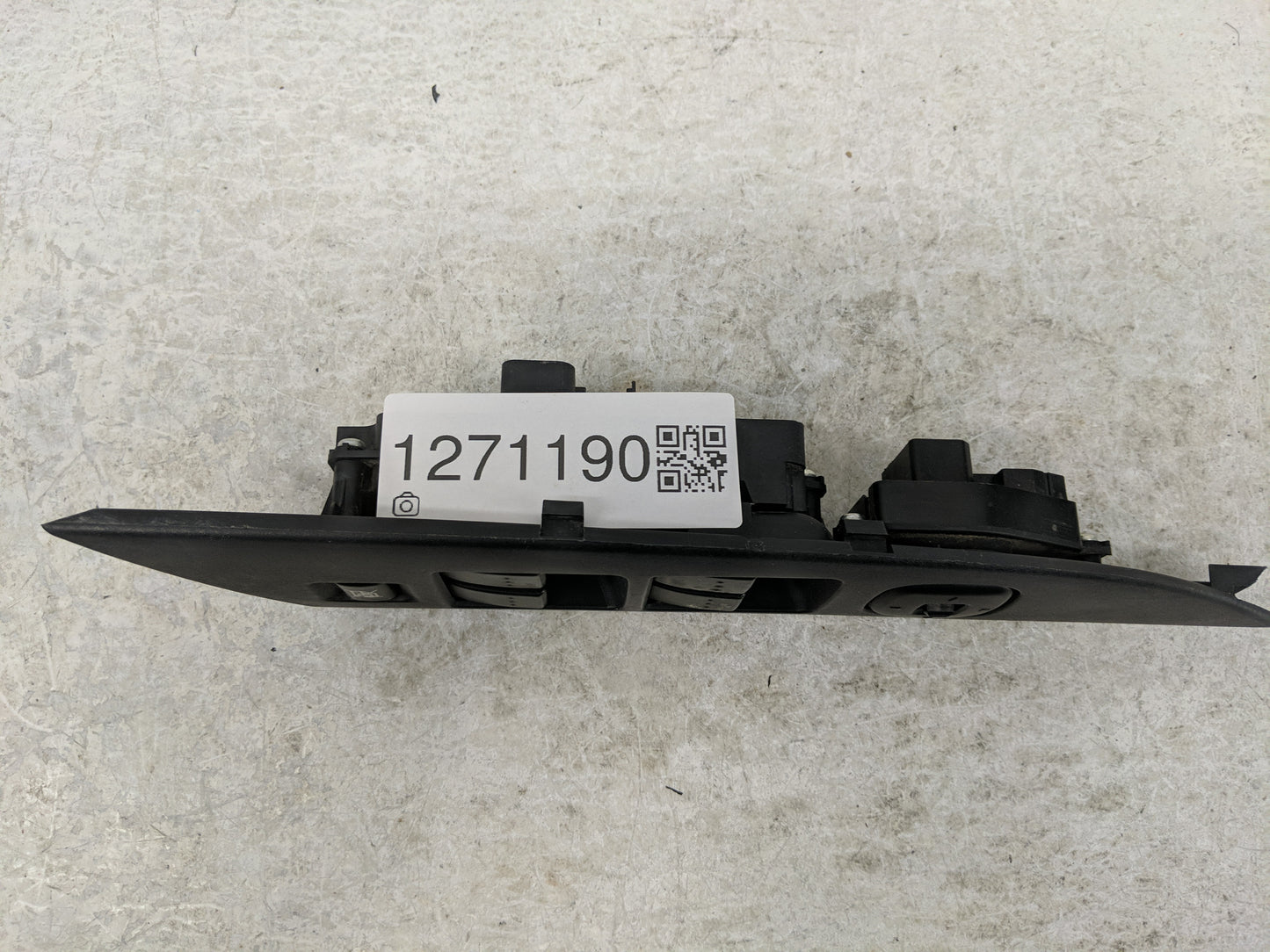 2004-2009 Mazda 3 Master Power Window Switch Replacement Driver Side Left Fits Fits 2004 2005 2006 2007 2008 2009 OEM Used A