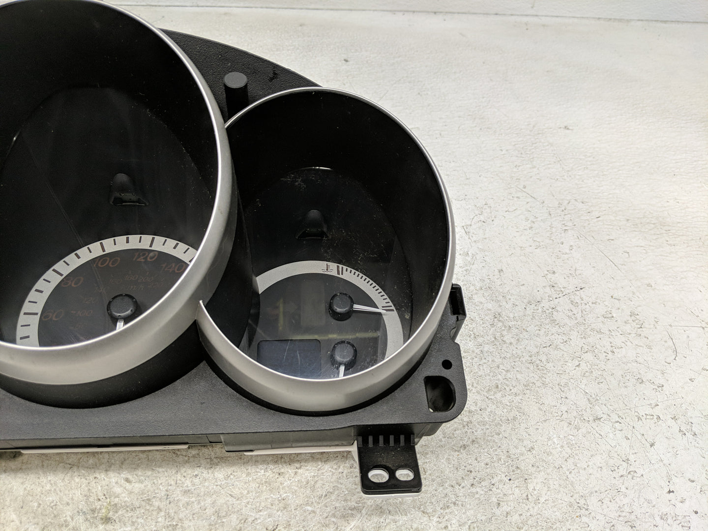 2008-2009 Mazda 3 Instrument Cluster Speedometer Gauges Fits Fits 2008 2009 OEM Used Auto Parts - Oemusedautoparts1.com