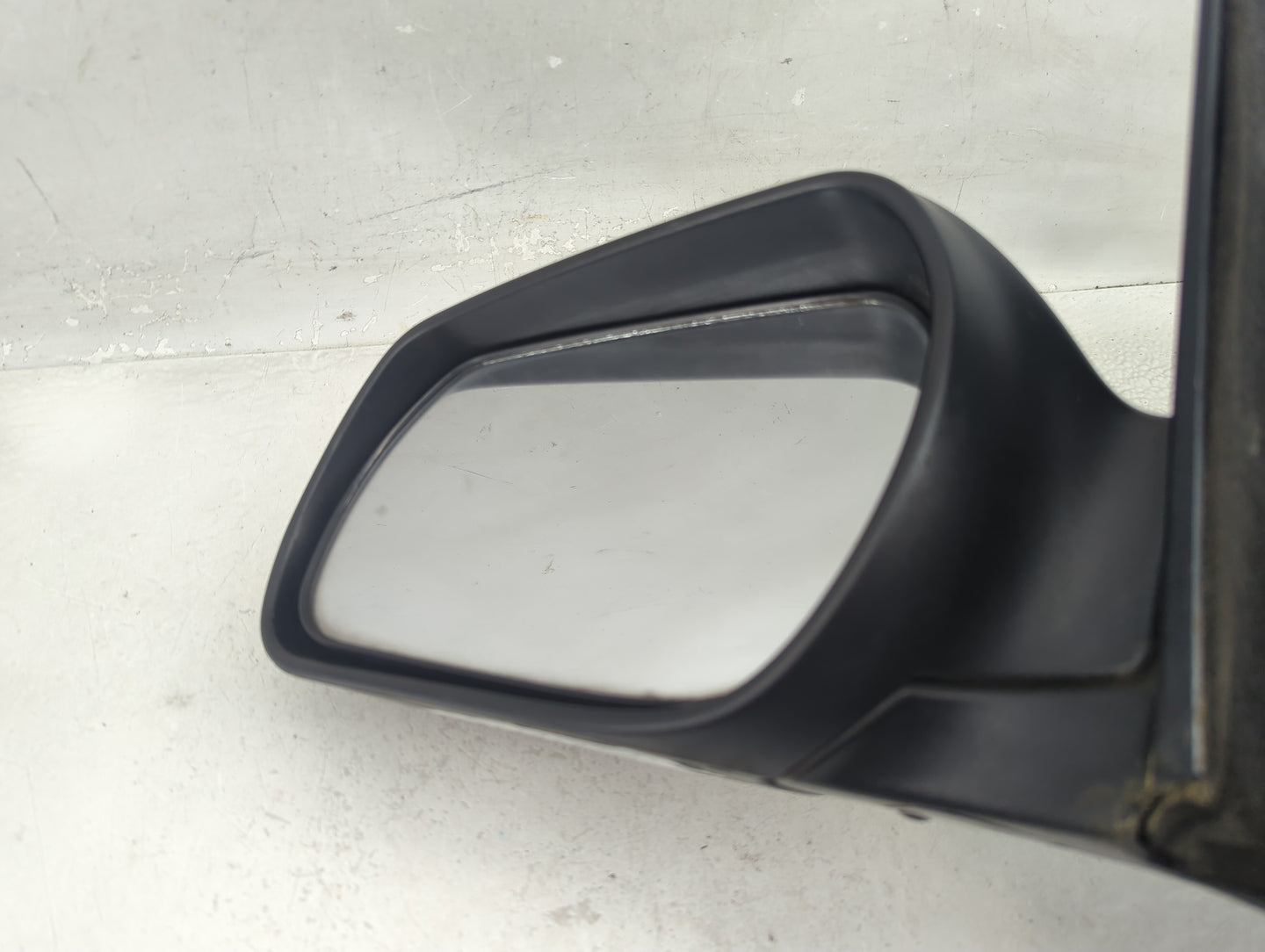 2007-2009 Mazda 3 Driver Side View Mirror - Left Door Mirror OEM Used - Oemusedautoparts1.com