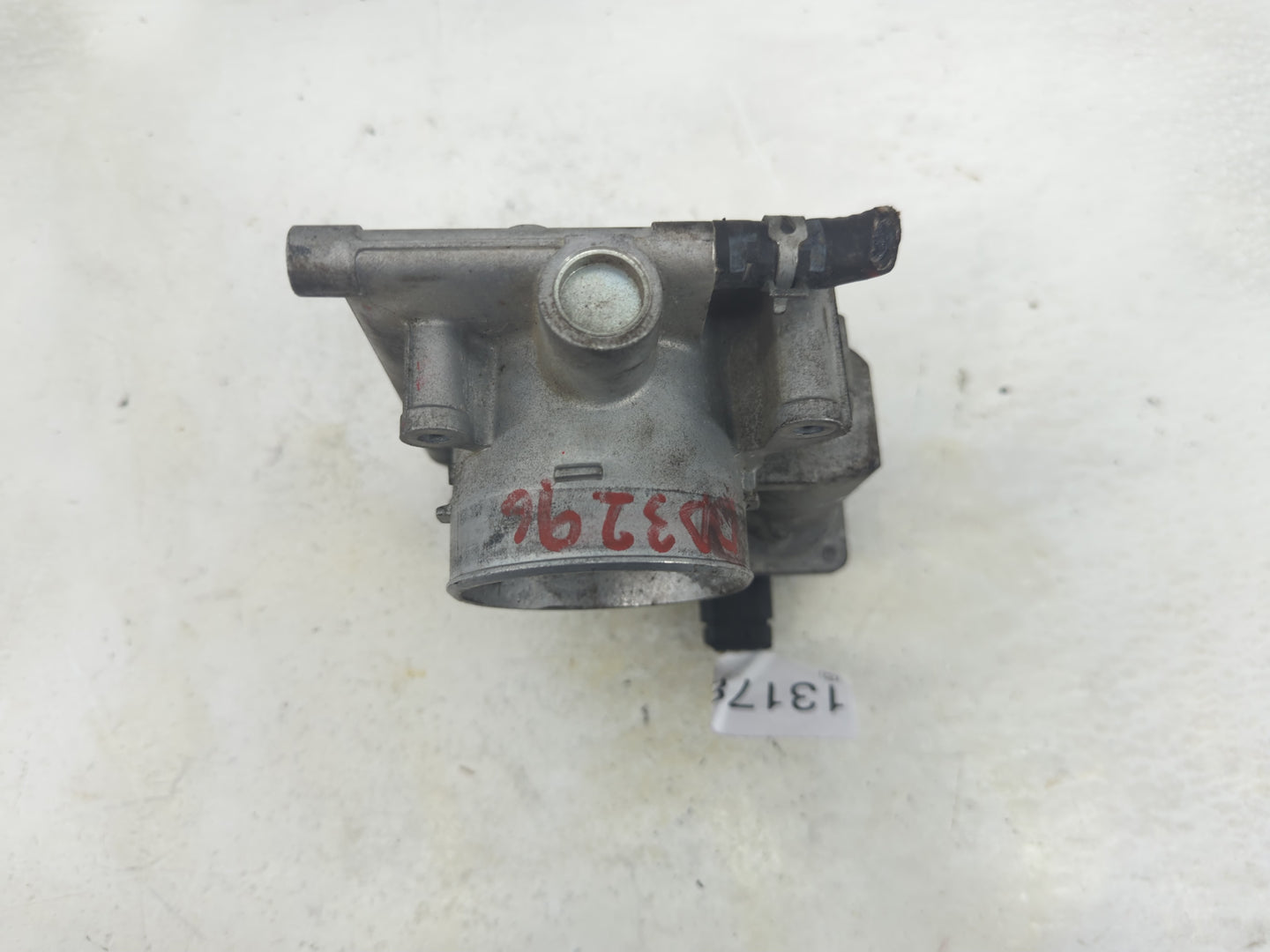 2006-2013 Mazda 3 Throttle Body P/N:L3R4 13 640 Fits Fits 2006 2007 2008 2009 2010 2011 2012 2013 OEM Used Auto Parts - Oemu