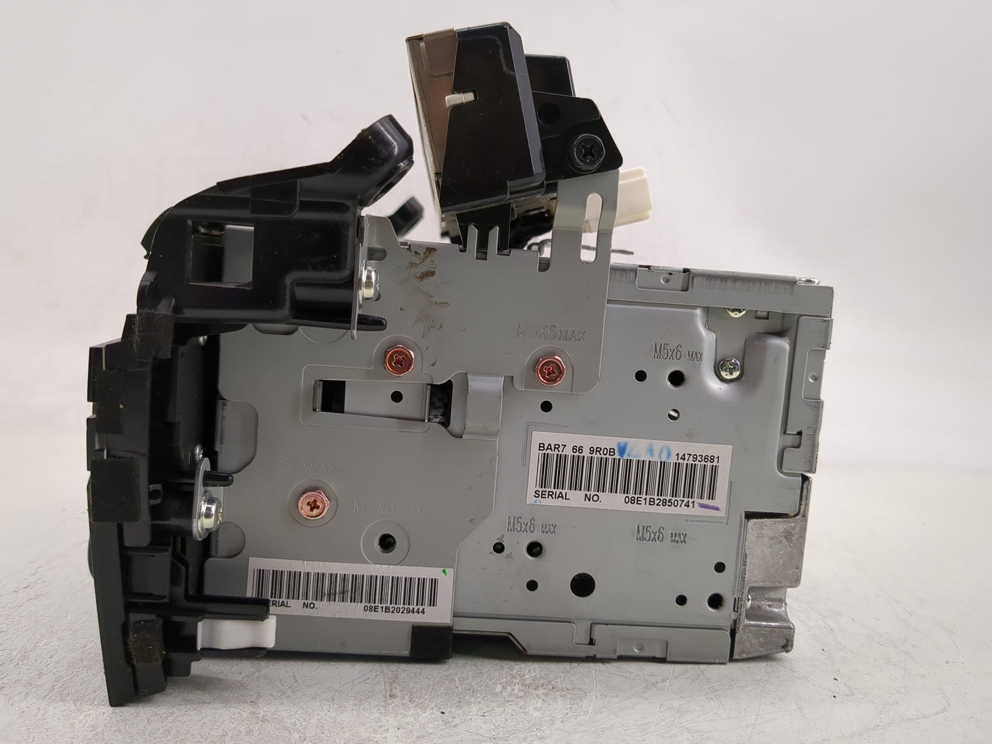 2008-2009 Mazda 3 Radio AM FM Cd Player Receiver Replacement P/N:BAR7 66 9R0B BAR4 66 AR0 Fits Fits 2008 2009 OEM Used Auto 