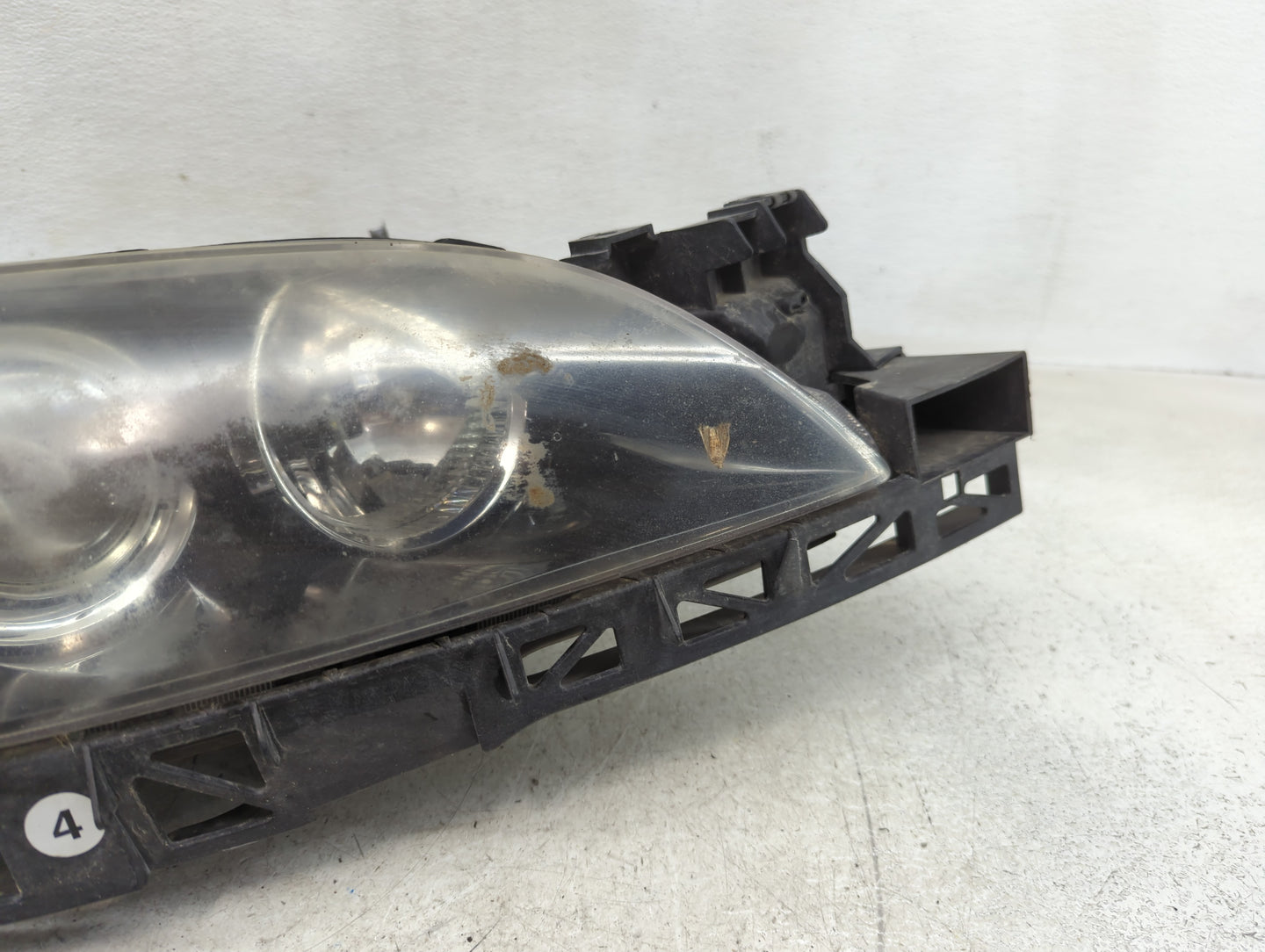 2004-2009 Mazda 3 Passenger Right Oem Head Light Headlight Lamp - Oemusedautoparts1.com