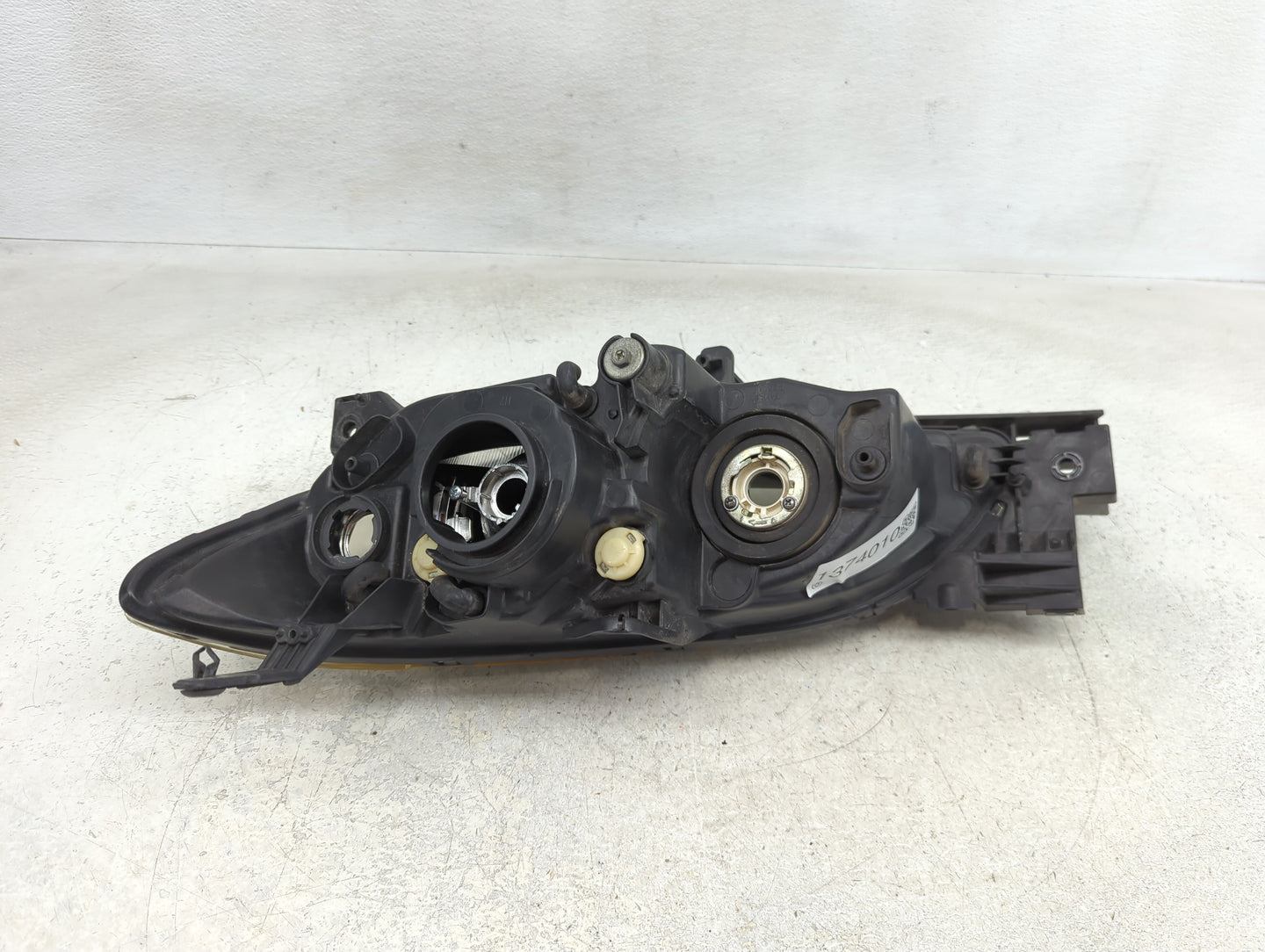 2004-2009 Mazda 3 Passenger Right Oem Head Light Headlight Lamp - Oemusedautoparts1.com