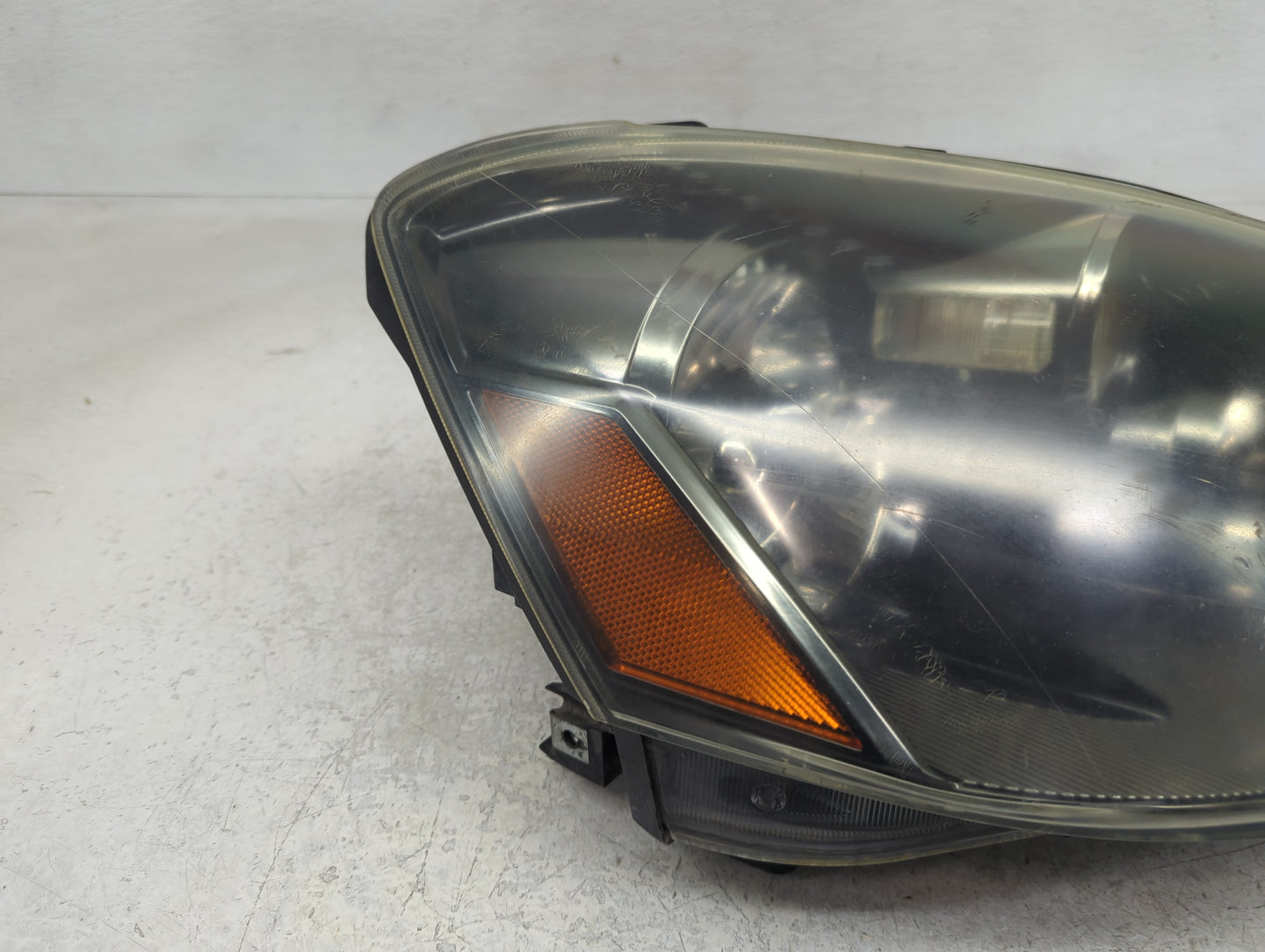 2004-2009 Mazda 3 Passenger Right Oem Head Light Headlight Lamp - Oemusedautoparts1.com