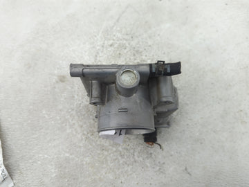 2006-2013 Mazda 3 Throttle Body Fits Fits 2006 2007 2008 2009 2010 2011 2012 2013 OEM Used Auto Parts