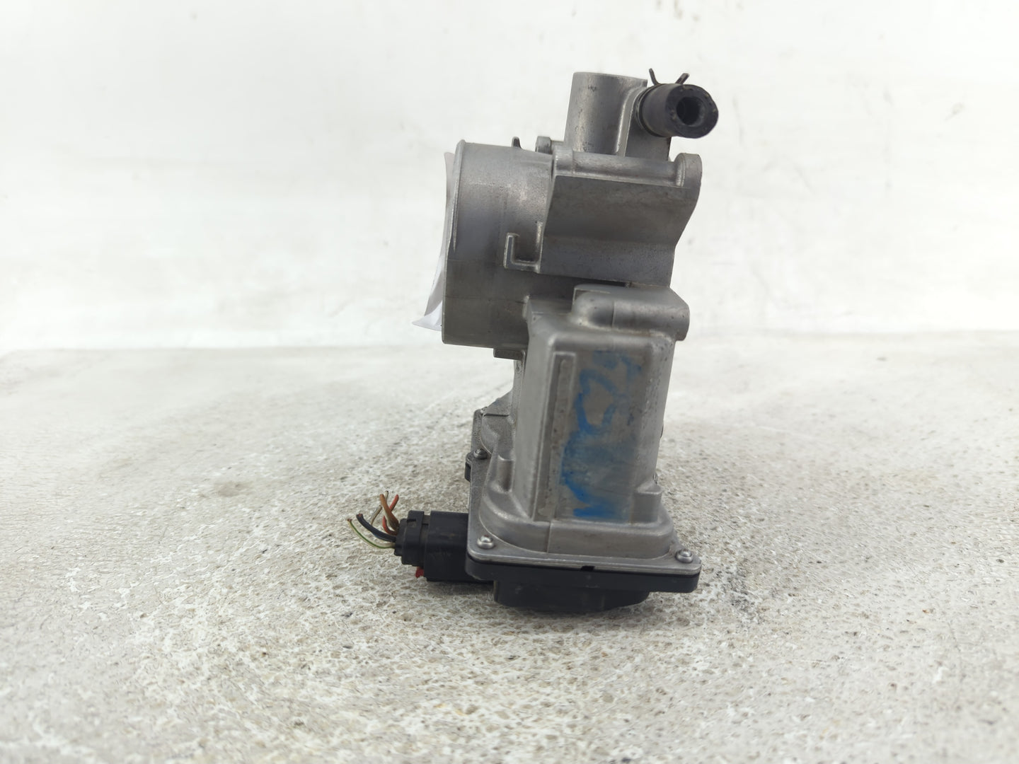 2006-2013 Mazda 3 Throttle Body Fits Fits 2006 2007 2008 2009 2010 2011 2012 2013 OEM Used Auto Parts - Oemusedautoparts1.co