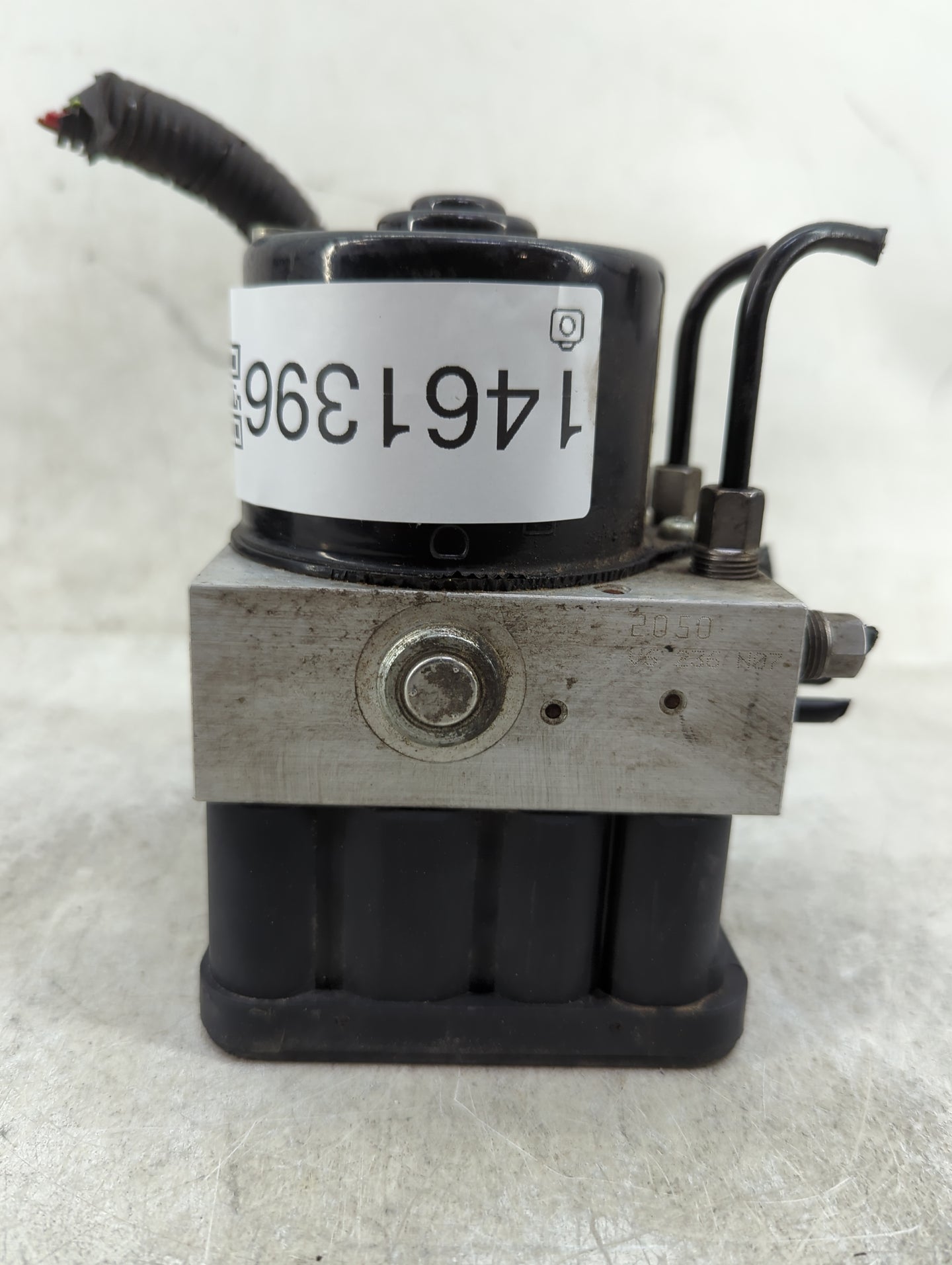 2007-2009 Mazda 3 ABS Pump Control Module Replacement P/N:3M51-2M110-JA Fits Fits 2007 2008 2009 OEM Used Auto Parts - Oemus