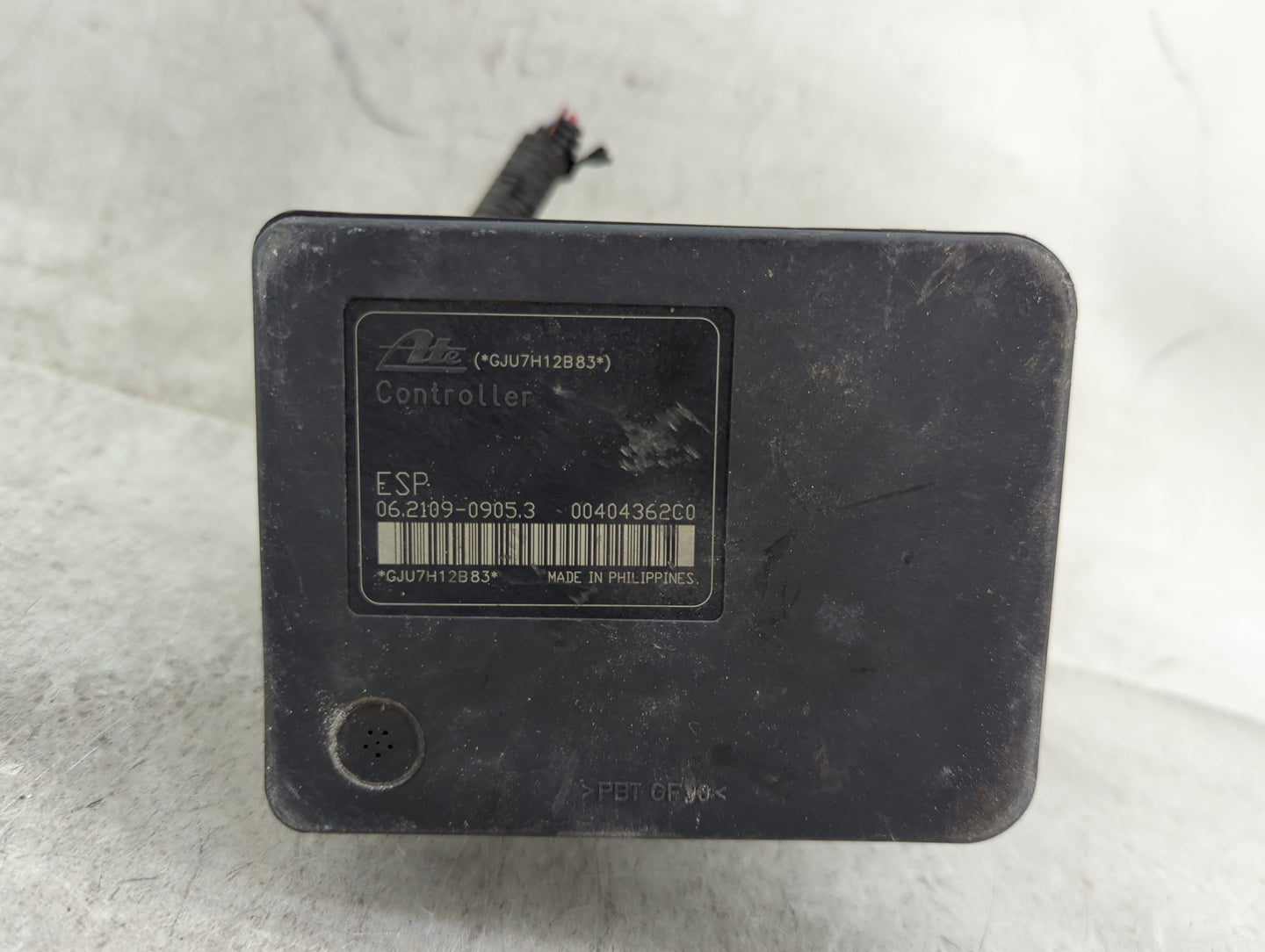 2007-2009 Mazda 3 ABS Pump Control Module Replacement P/N:3M51-2M110-JA Fits Fits 2007 2008 2009 OEM Used Auto Parts - Oemus