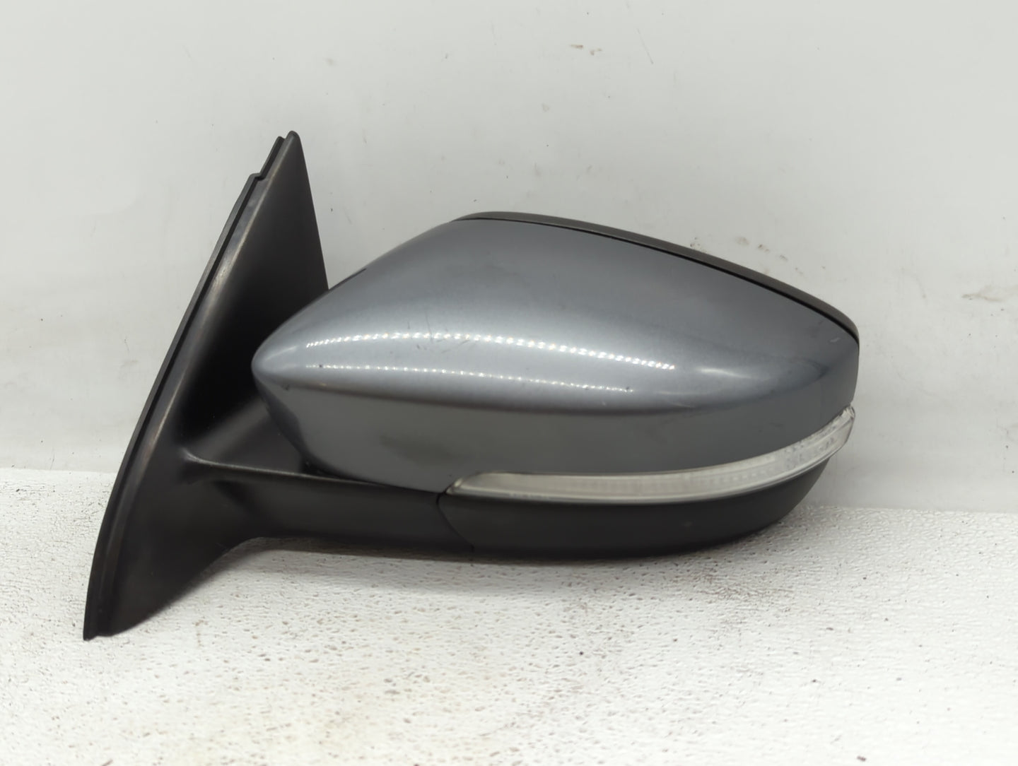 2007-2009 Mazda 3 Driver Side View Mirror - Left Door Mirror OEM Used - Oemusedautoparts1.com