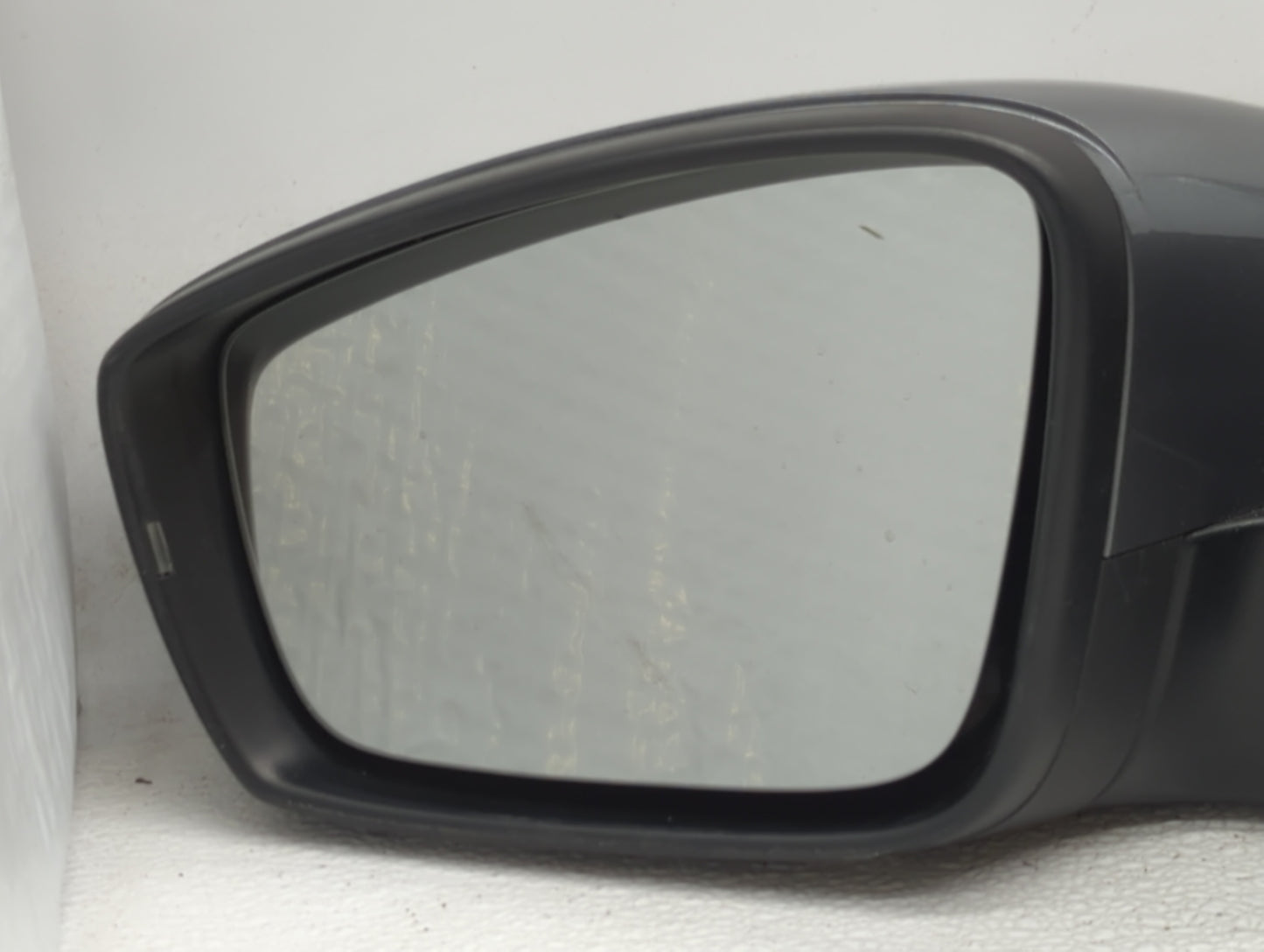2007-2009 Mazda 3 Driver Side View Mirror - Left Door Mirror OEM Used - Oemusedautoparts1.com