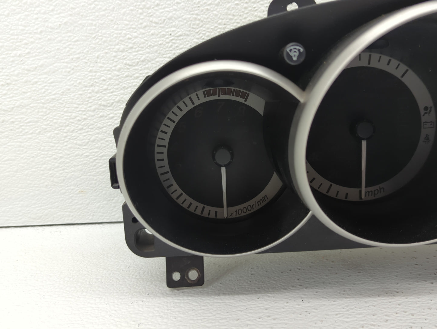 2008-2009 Mazda 3 Instrument Cluster Speedometer Gauges P/N:K9001 KS BAA3 Fits Fits 2008 2009 OEM Used Auto Parts - Oemuseda