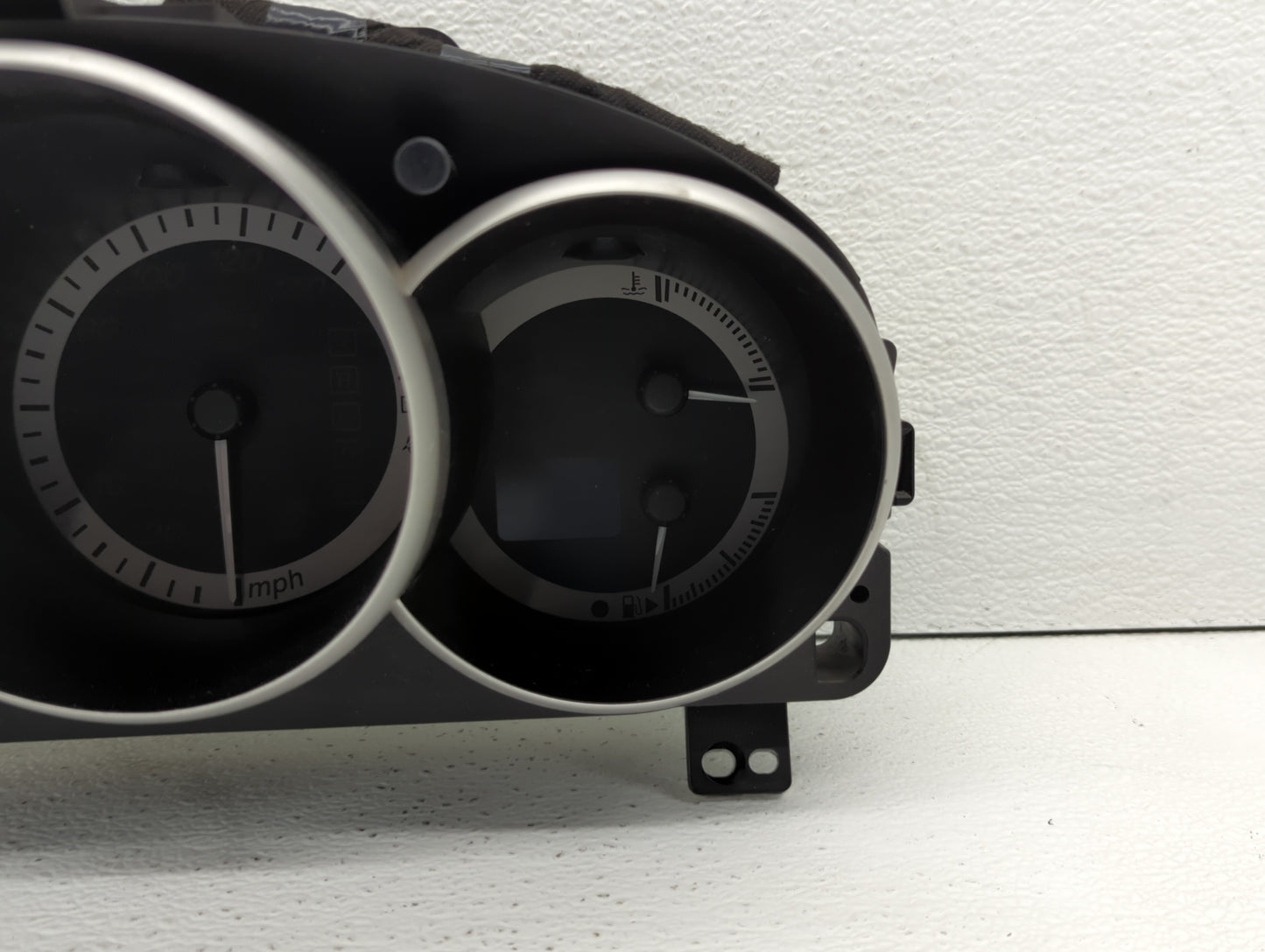 2008-2009 Mazda 3 Instrument Cluster Speedometer Gauges P/N:K9001 KS BAA3 Fits Fits 2008 2009 OEM Used Auto Parts - Oemuseda