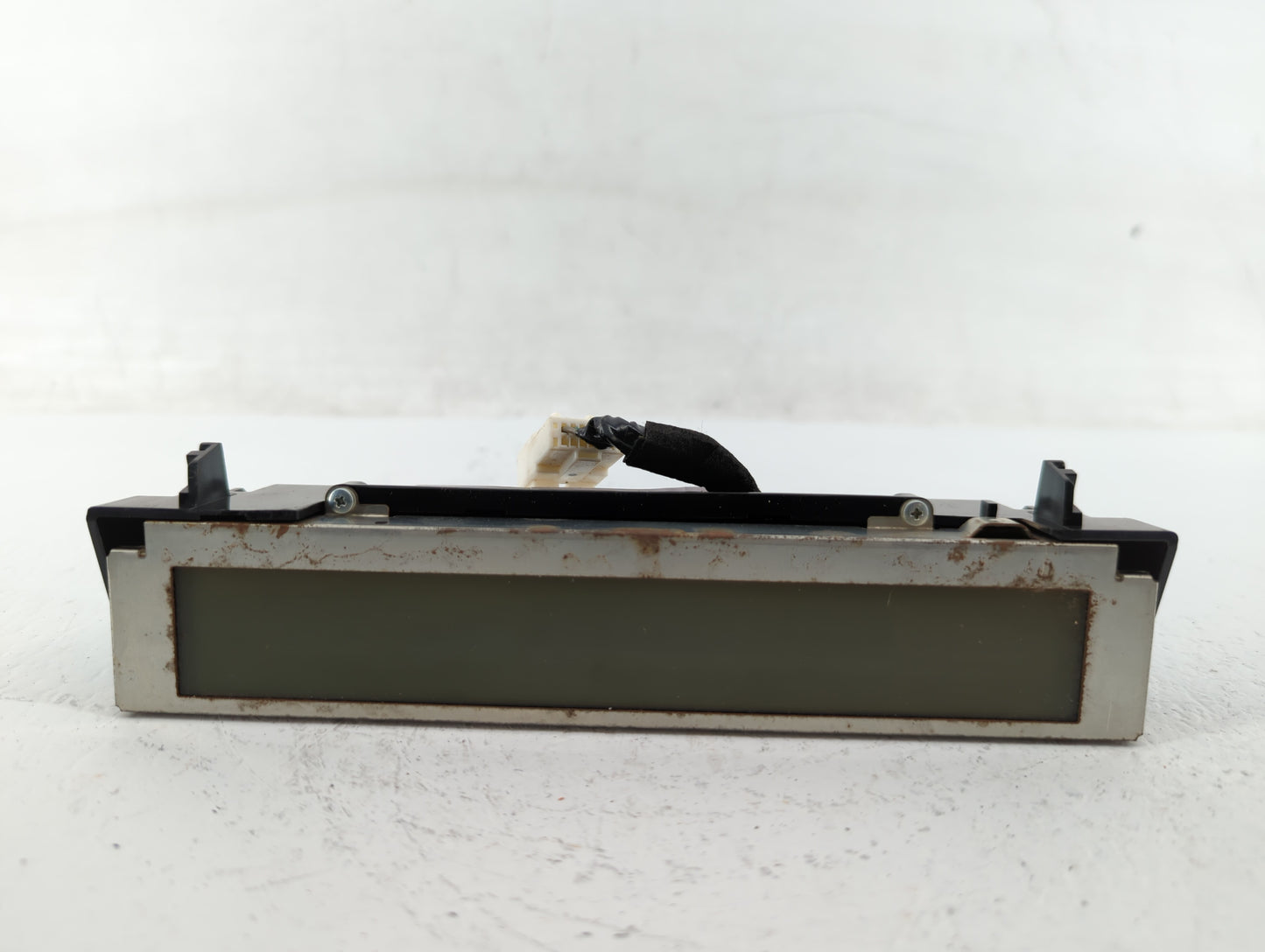 2008-2009 Mazda 3 Radio AM FM Cd Player Receiver Replacement Fits Fits 2008 2009 OEM Used Auto Parts - Oemusedautoparts1.com