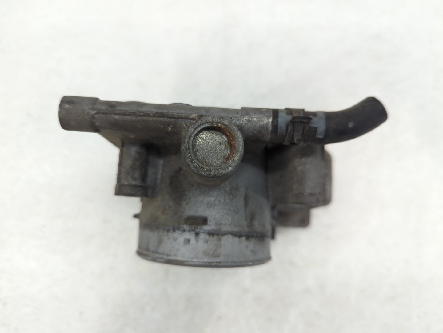 2006-2013 Mazda 3 Throttle Body P/N:L3R4 13 640 Fits Fits 2006 2007 2008 2009 2010 2011 2012 2013 OEM Used Auto Parts - Oemu