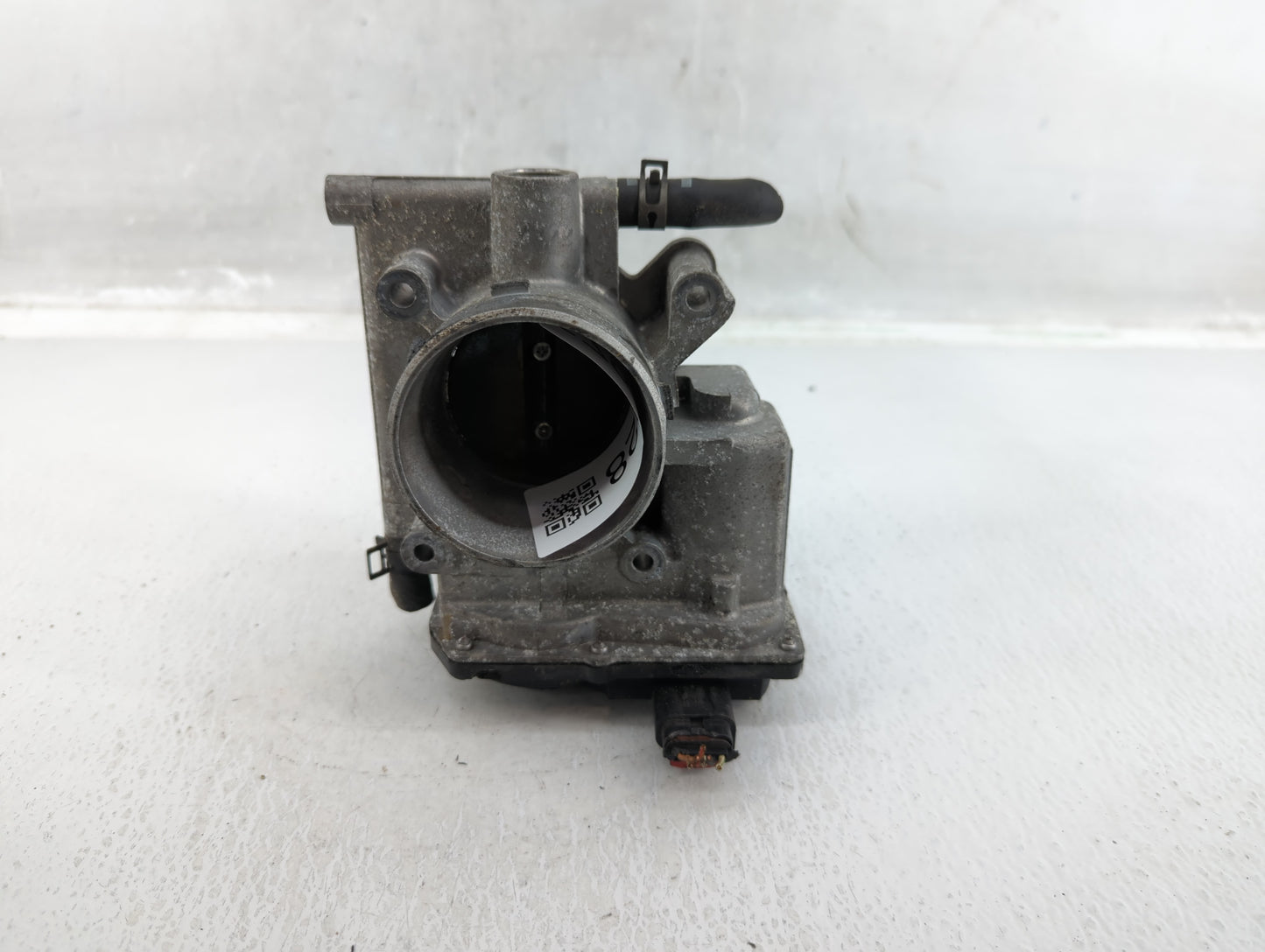 2006-2013 Mazda 3 Throttle Body P/N:L3R4 13 640 Fits Fits 2006 2007 2008 2009 2010 2011 2012 2013 OEM Used Auto Parts - Oemu