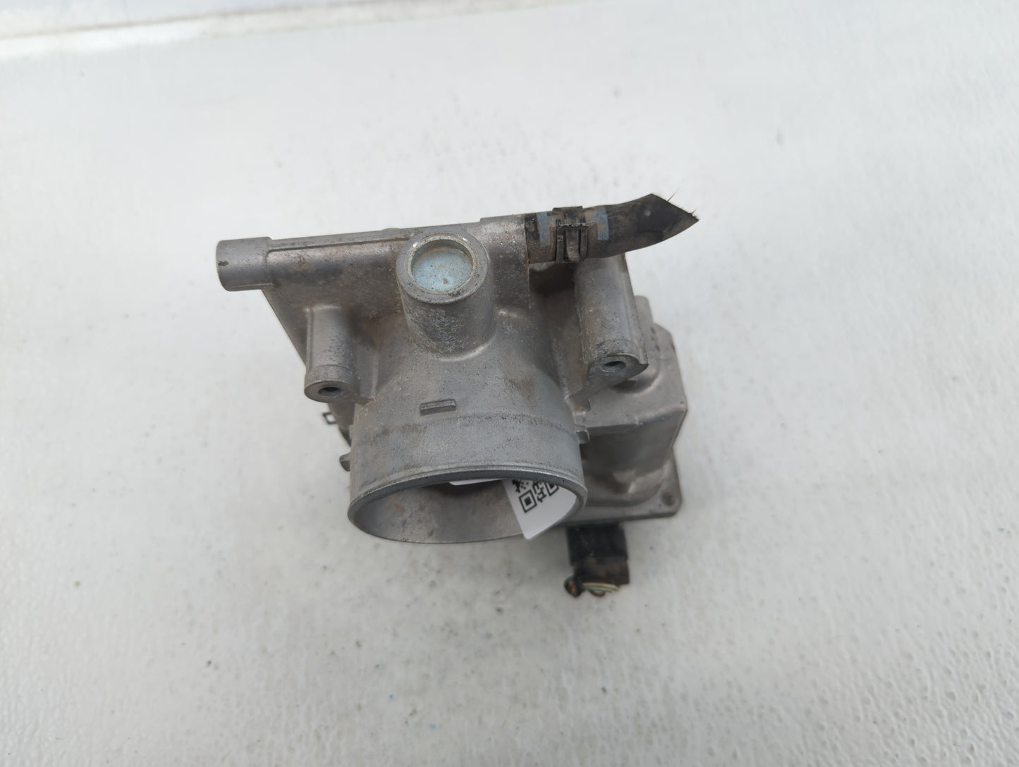 2006-2013 Mazda 3 Throttle Body P/N:L3R4 13 640 Fits Fits 2006 2007 2008 2009 2010 2011 2012 2013 OEM Used Auto Parts - Oemu