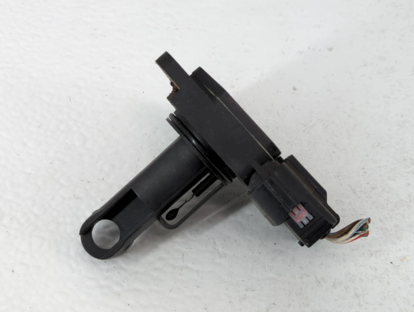 2004-2013 Mazda 3 Mass Air Flow Meter Maf - Oemusedautoparts1.com
