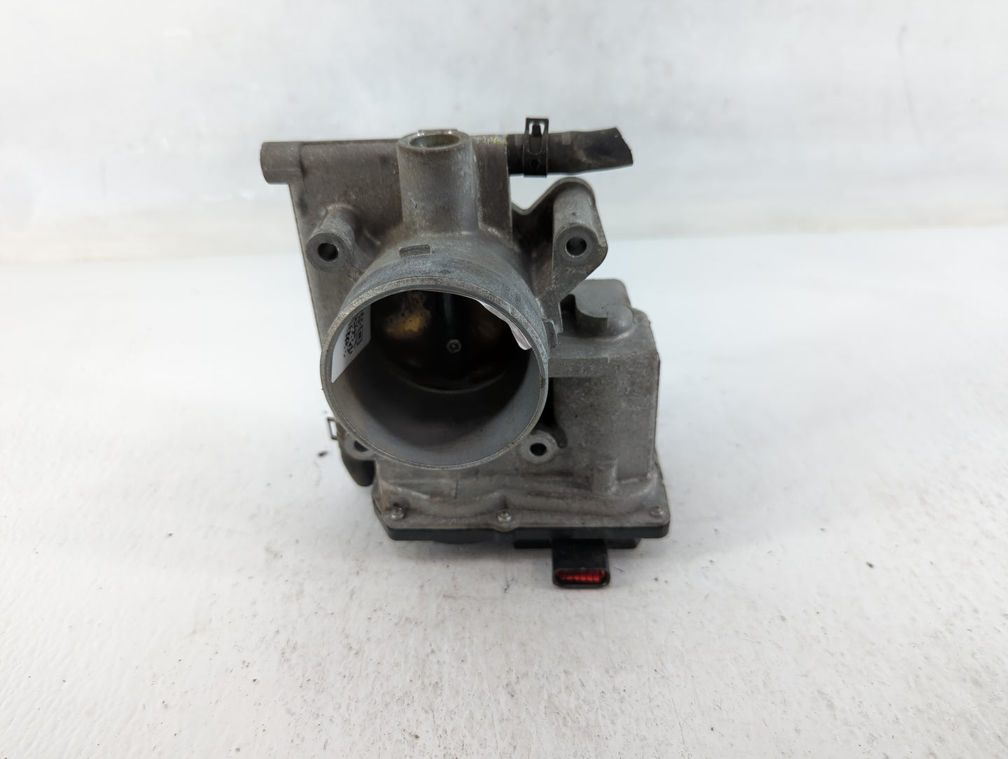 2006-2013 Mazda 3 Throttle Body P/N:L3R4 13 640 Fits Fits 2006 2007 2008 2009 2010 2011 2012 2013 OEM Used Auto Parts - Oemu
