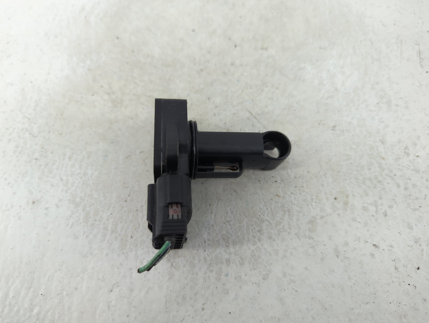 2004-2013 Mazda 3 Mass Air Flow Meter Maf - Oemusedautoparts1.com