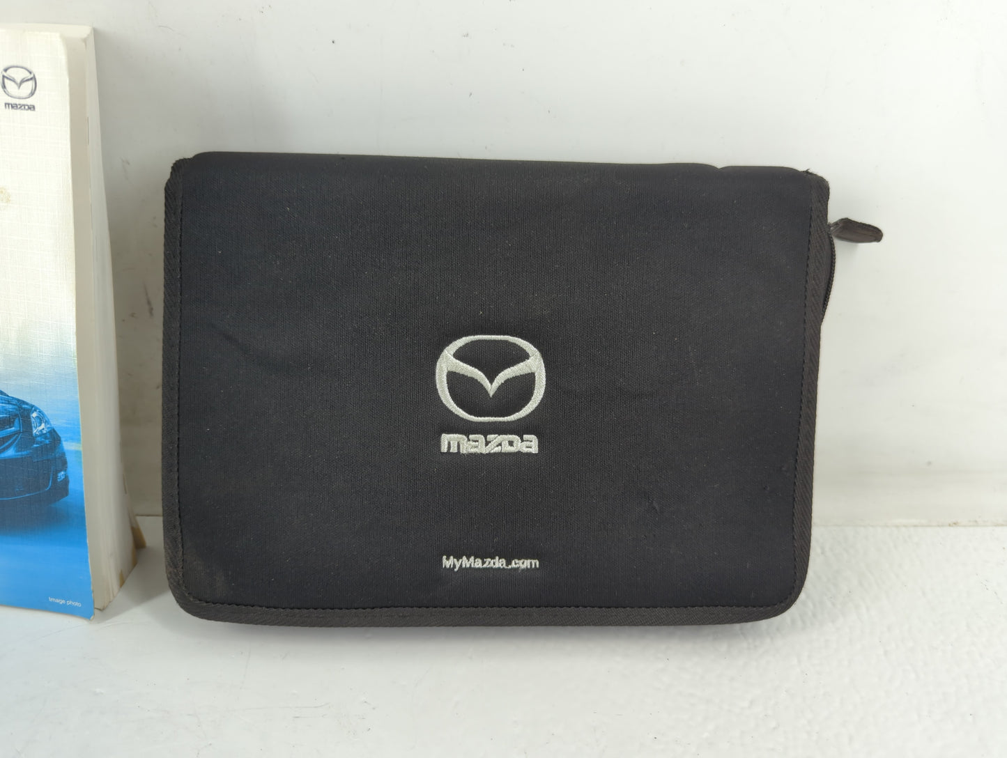 2009 Mazda 3 Owners Manual Book Guide P/N:9999-95-038C-09 OEM Used Auto Parts - Oemusedautoparts1.com