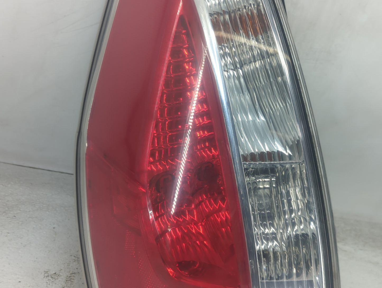 2008-2010 Mazda 5 Tail Light Assembly Driver Left OEM P/N:C291-51160 Fits Fits 2008 2009 2010 OEM Used Auto Parts - Oemuseda