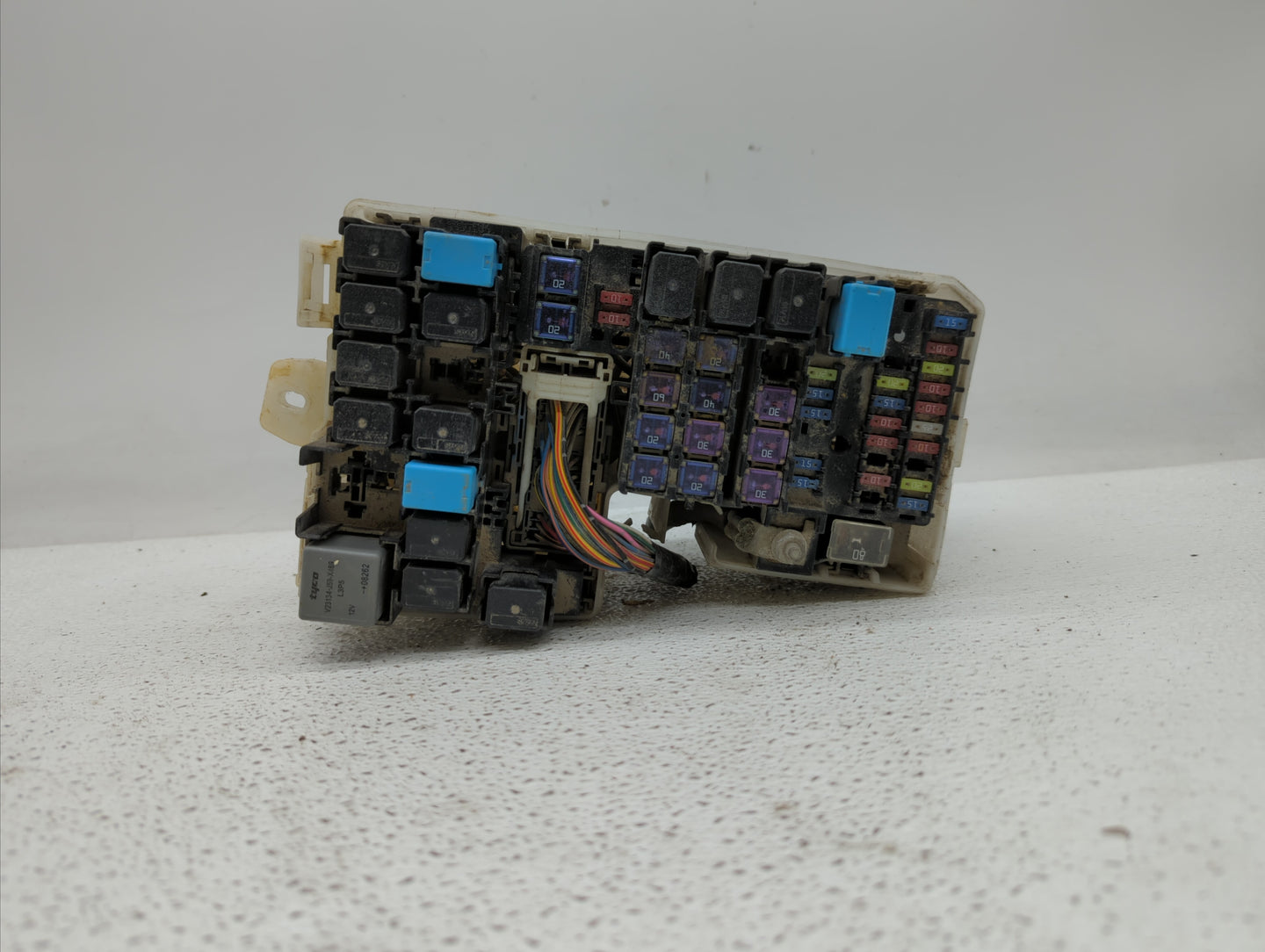 Mazda 5 Fusebox Fuse Box Relay Module Tipm Cd84 66 760 - Oemusedautoparts1.com