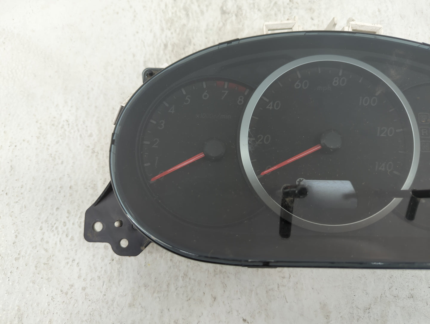 2008-2009 Mazda 5 Instrument Cluster Speedometer Gauges P/N:PD CE52 C235 55 430 Fits Fits 2008 2009 OEM Used Auto Parts - Oe
