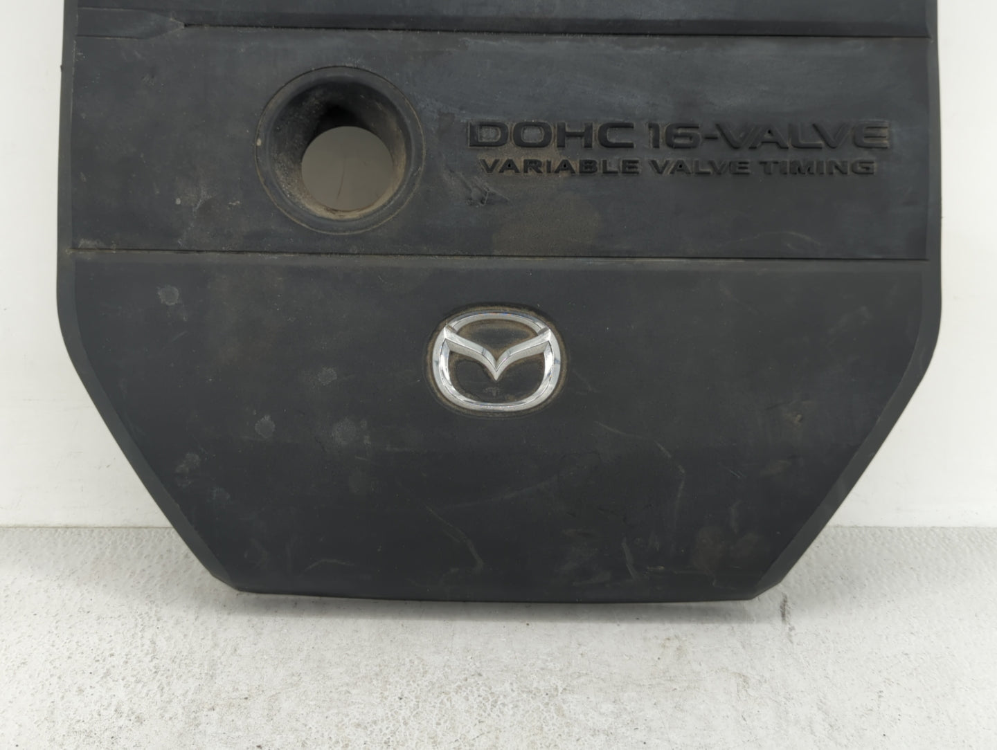 2009 Mazda 5 Engine Cover - Oemusedautoparts1.com