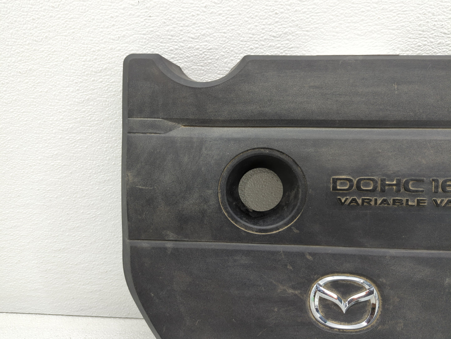 2009 Mazda 5 Engine Cover - Oemusedautoparts1.com