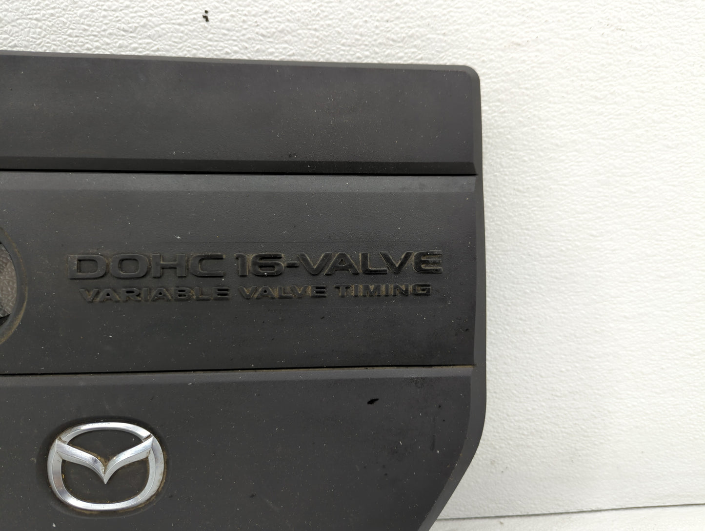 2009 Mazda 5 Engine Cover - Oemusedautoparts1.com