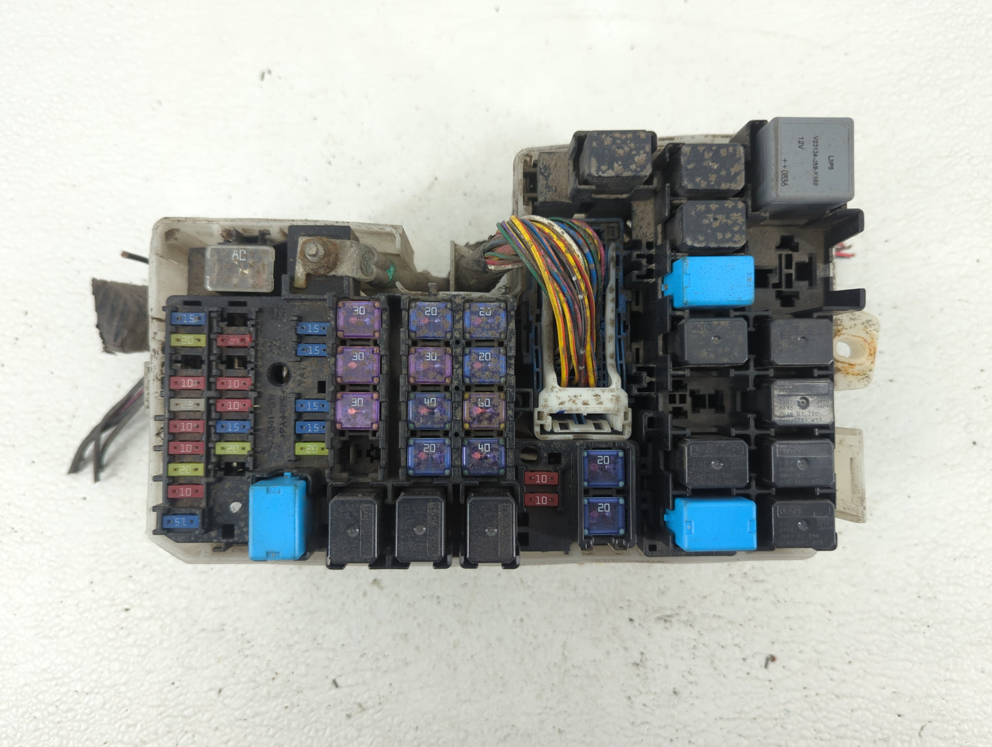 2008-2010 Mazda 5 Fusebox Fuse Box Panel Relay Module P/N:CD84 66 760 Fits Fits 2008 2009 2010 OEM Used Auto Parts - Oemused