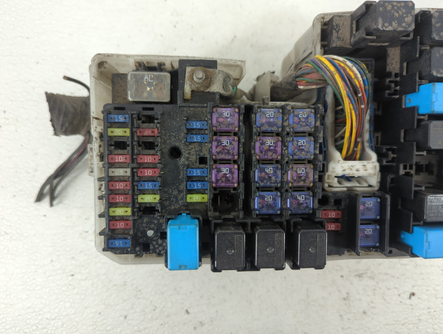 2008-2010 Mazda 5 Fusebox Fuse Box Panel Relay Module P/N:CD84 66 760 Fits Fits 2008 2009 2010 OEM Used Auto Parts - Oemused