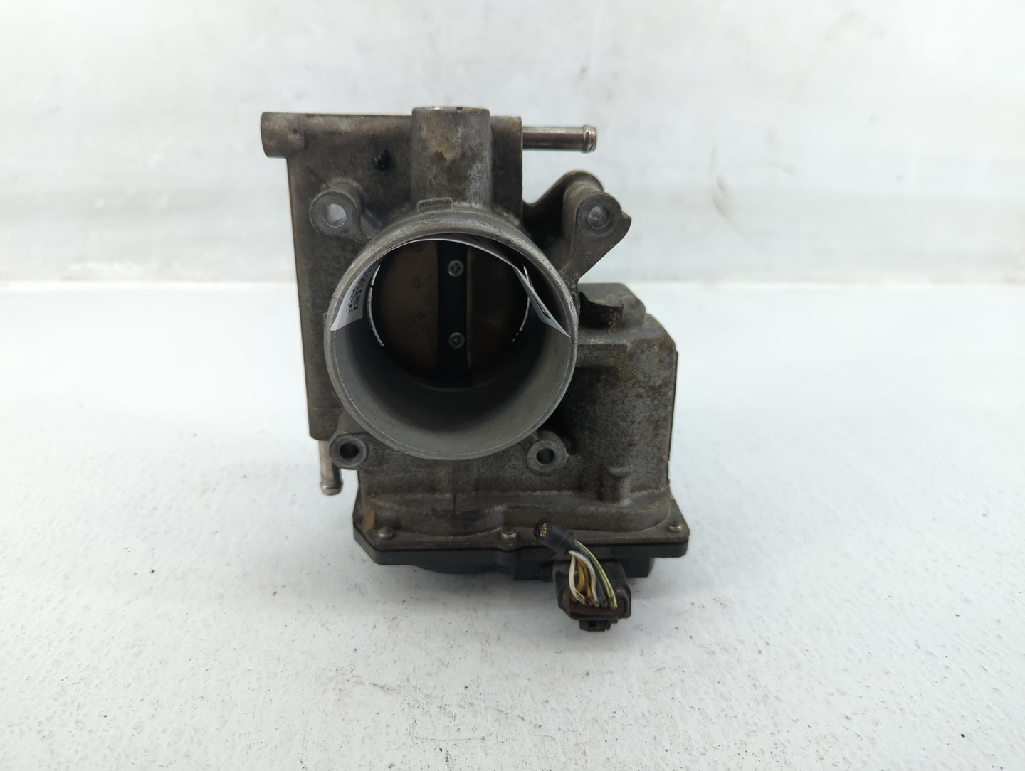 2008-2010 Mazda 5 Throttle Body P/N:125103309 Fits Fits 2006 2007 2008 2009 2010 2011 2012 2013 OEM Used Auto Parts - Oemuse