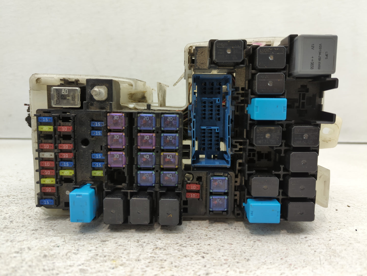 2008-2010 Mazda 5 Fusebox Fuse Box Panel Relay Module P/N:CD84 66 760 Fits Fits 2008 2009 2010 OEM Used Auto Parts - Oemused