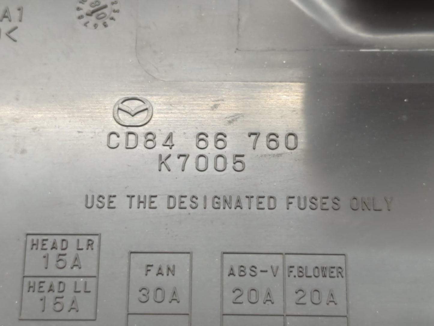2008-2010 Mazda 5 Fusebox Fuse Box Panel Relay Module P/N:CD84 66 760 Fits Fits 2008 2009 2010 OEM Used Auto Parts - Oemused