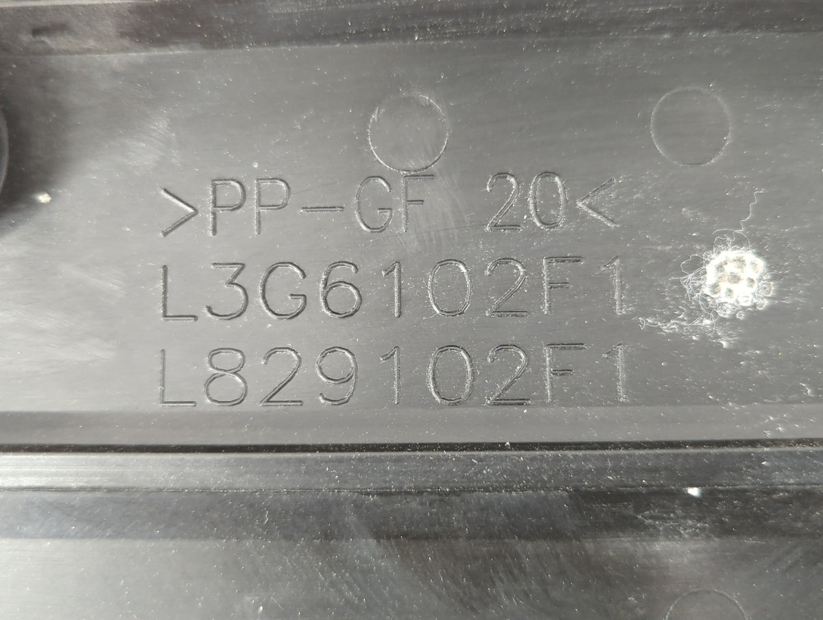 2009 Mazda 5 Engine Cover 640913 - Oemusedautoparts1.com