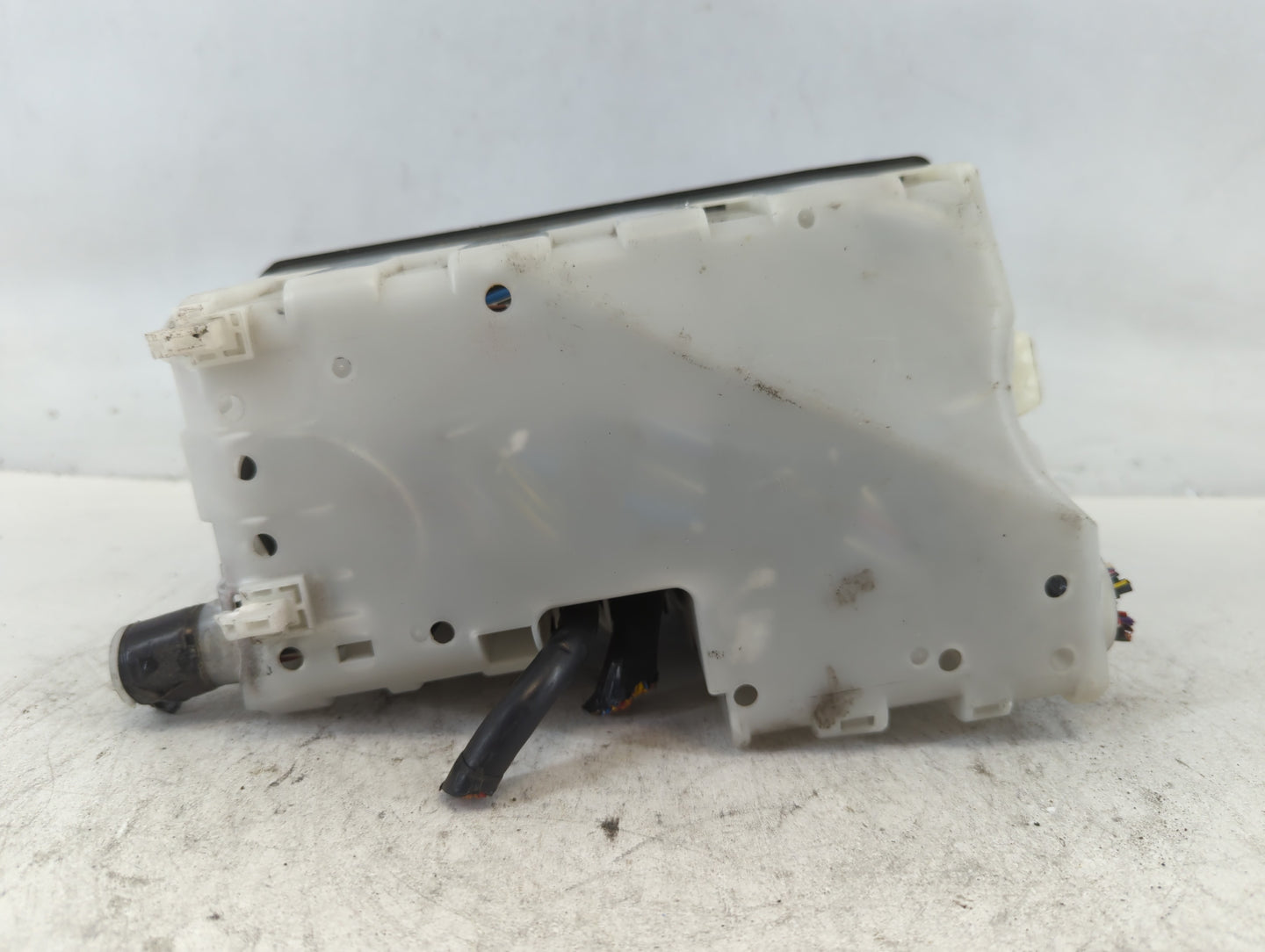 2008-2010 Mazda 5 Fusebox Fuse Box Panel Relay Module P/N:K7005 CD84 66 760 Fits Fits 2008 2009 2010 OEM Used Auto Parts - O