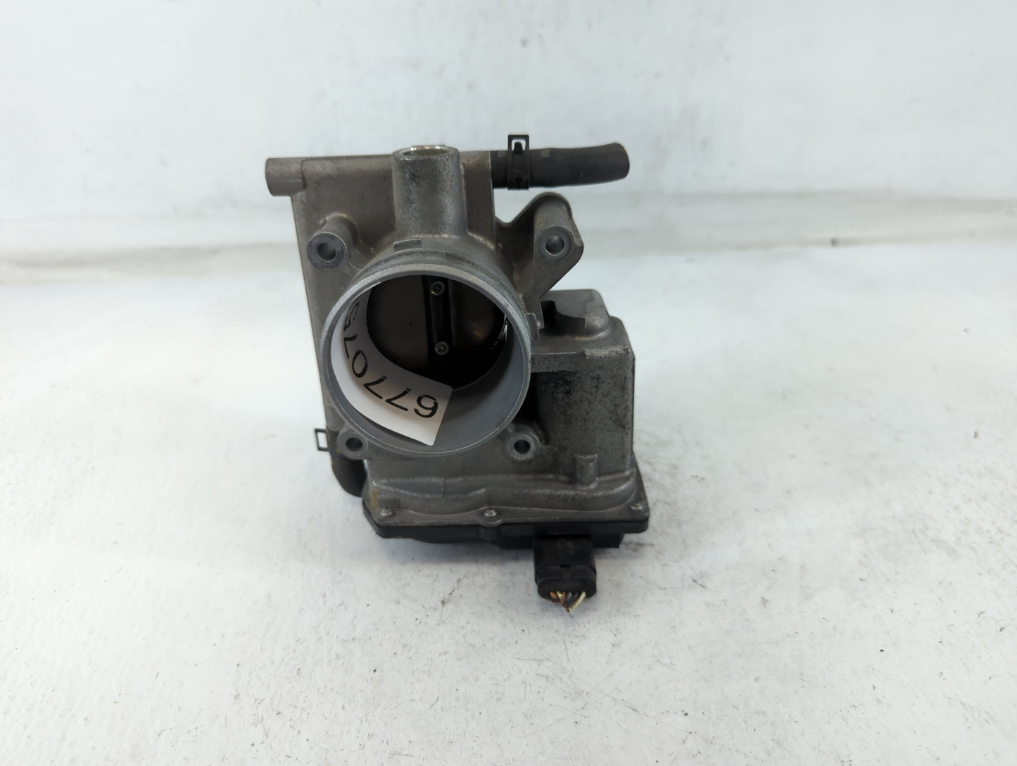 2008-2010 Mazda 5 Throttle Body P/N:1251 01411 12K02 L3R4 13 640 Fits Fits 2006 2007 2008 2009 2010 2011 2012 2013 OEM Used 