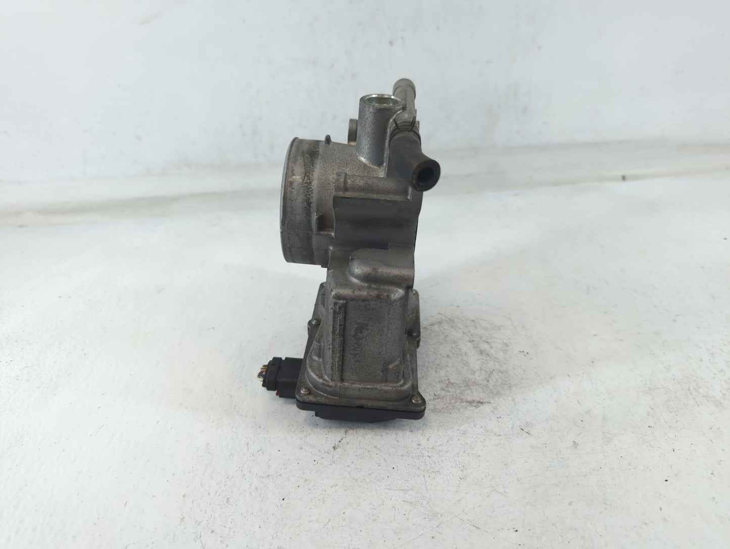 2008-2010 Mazda 5 Throttle Body P/N:1251 01411 12K02 L3R4 13 640 Fits Fits 2006 2007 2008 2009 2010 2011 2012 2013 OEM Used 