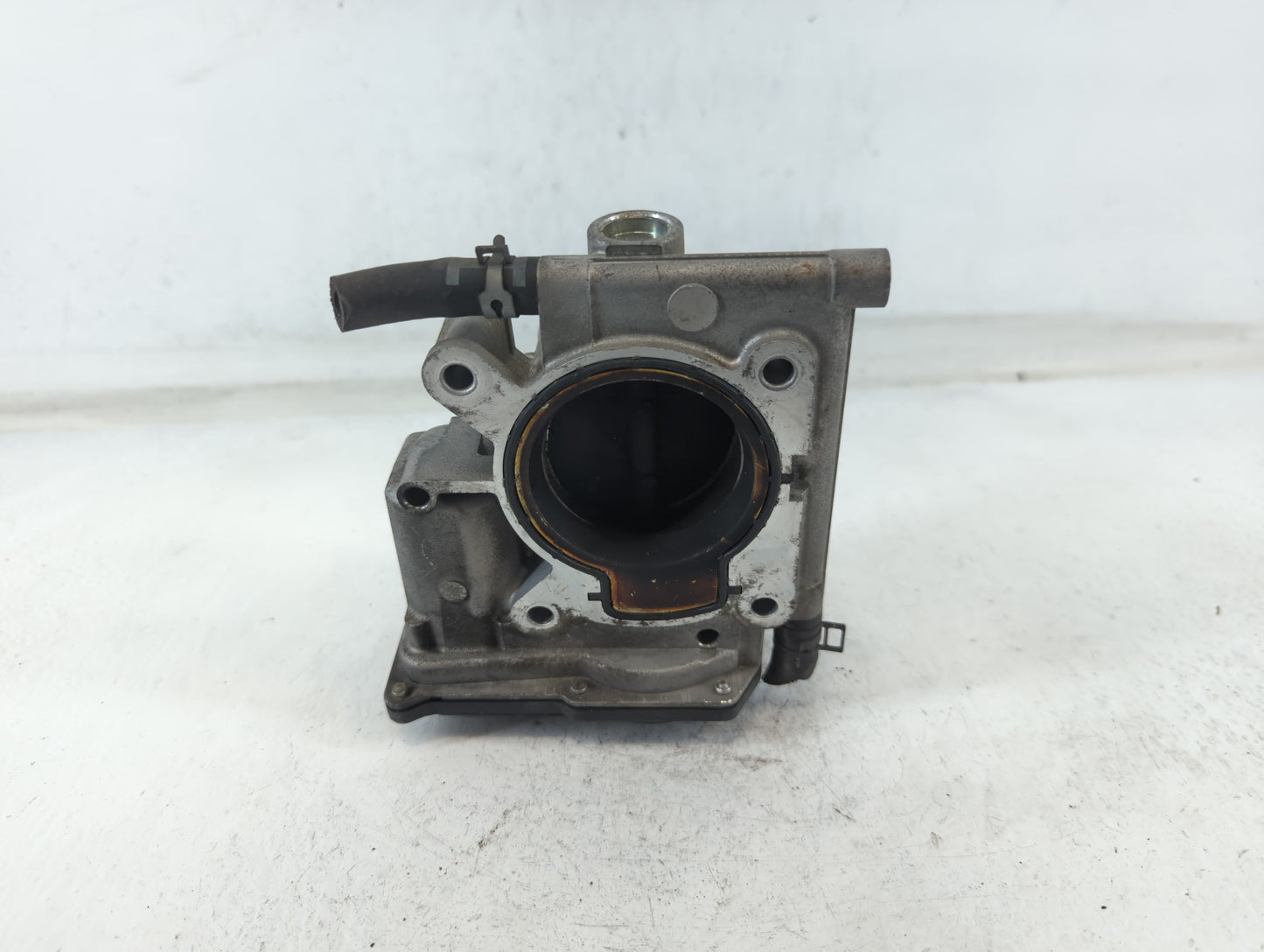 2008-2010 Mazda 5 Throttle Body P/N:1251 01411 12K02 L3R4 13 640 Fits Fits 2006 2007 2008 2009 2010 2011 2012 2013 OEM Used 