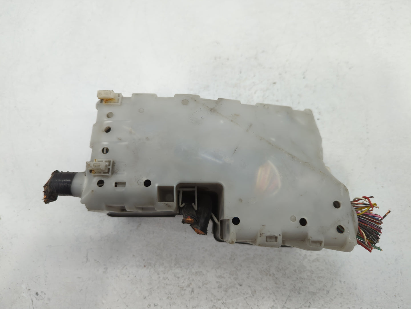 2008-2010 Mazda 5 Fusebox Fuse Box Panel Relay Module P/N:K7005 D84 66 760 Fits Fits 2008 2009 2010 OEM Used Auto Parts - Oe