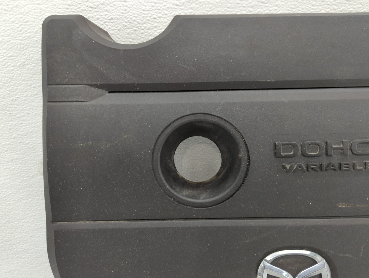 2009 Mazda 5 Engine Cover - Oemusedautoparts1.com