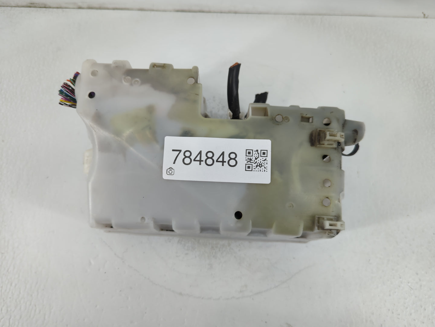 2008-2010 Mazda 5 Fusebox Fuse Box Panel Relay Module P/N:K7005 CD84 66 760 Fits Fits 2008 2009 2010 OEM Used Auto Parts - O